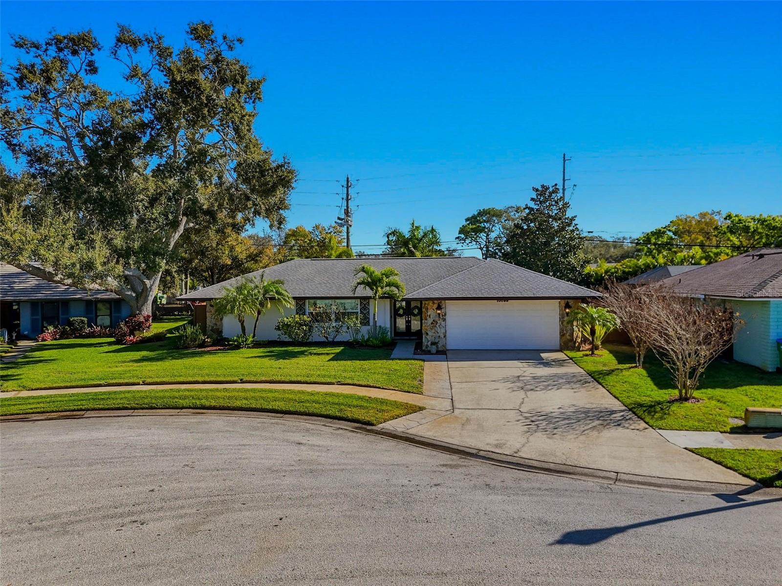 10099 LINDEN PLACE DRIVE