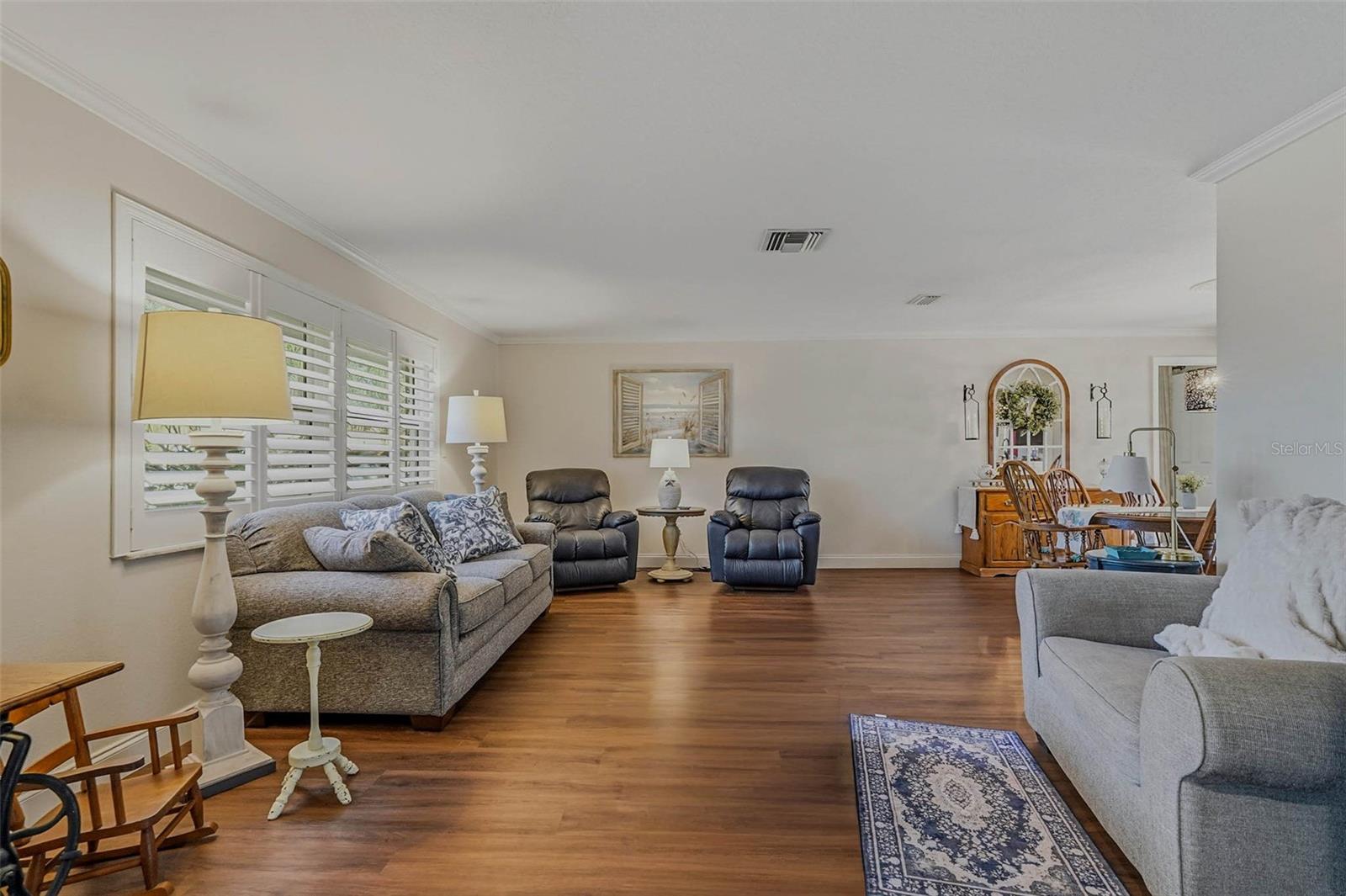 LINDEN PLACE - Residential