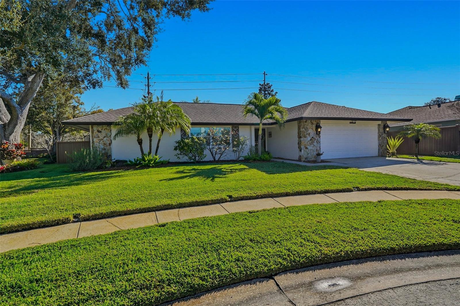 10099 LINDEN PLACE DRIVE