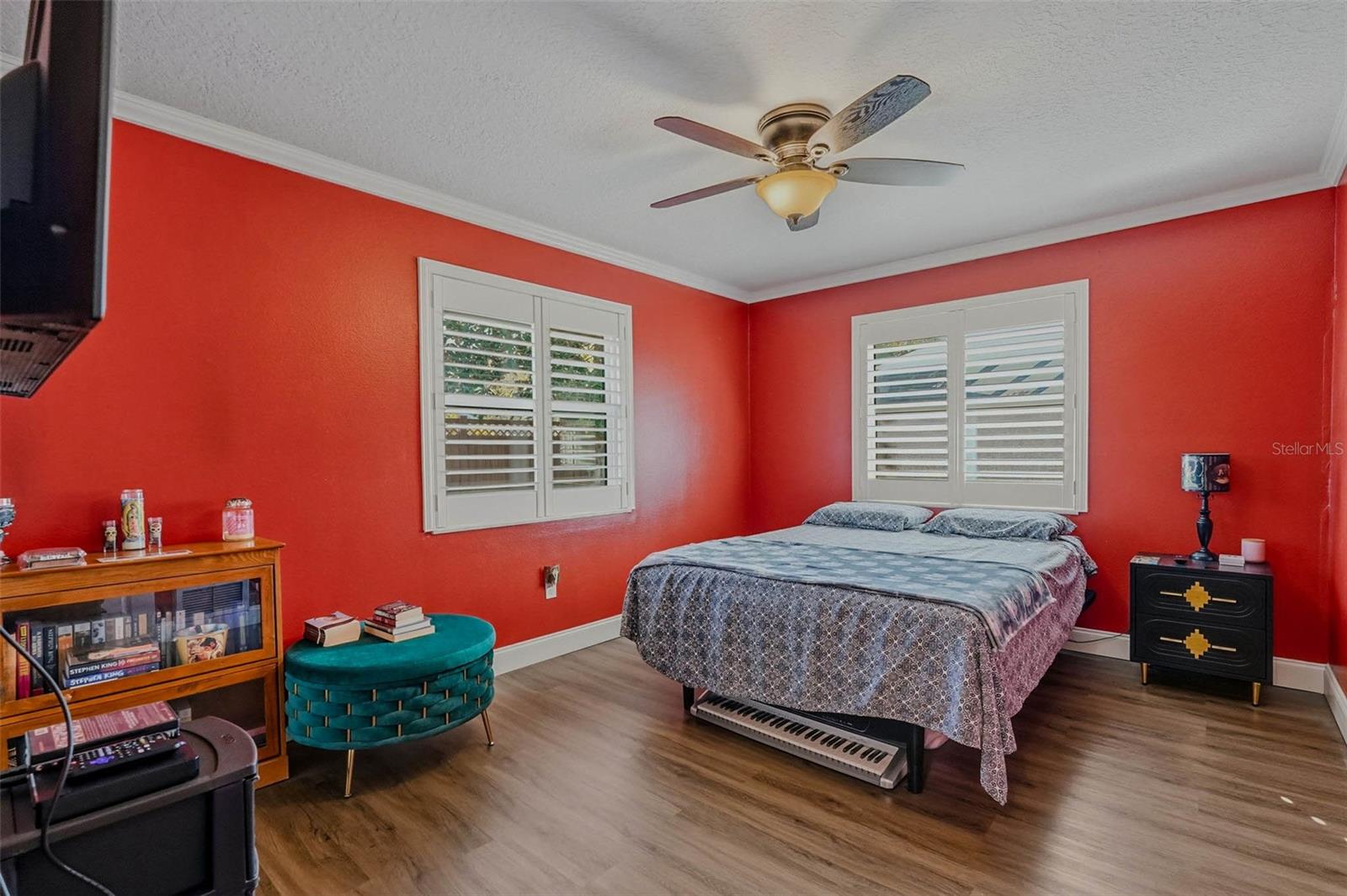 LINDEN PLACE - Residential