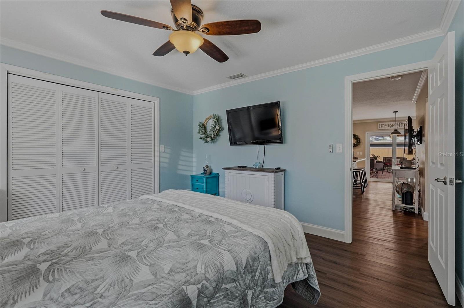 LINDEN PLACE - Residential