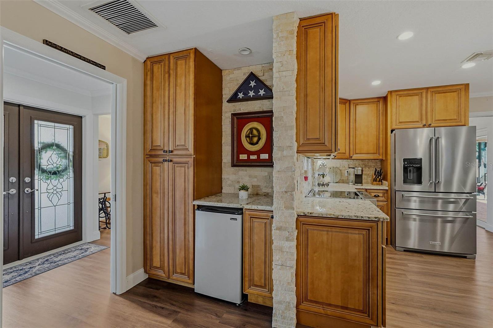 LINDEN PLACE - Residential