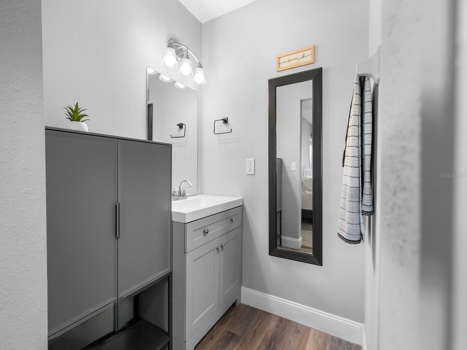 PINE ISLAND VILLAS AT BVL - Residential