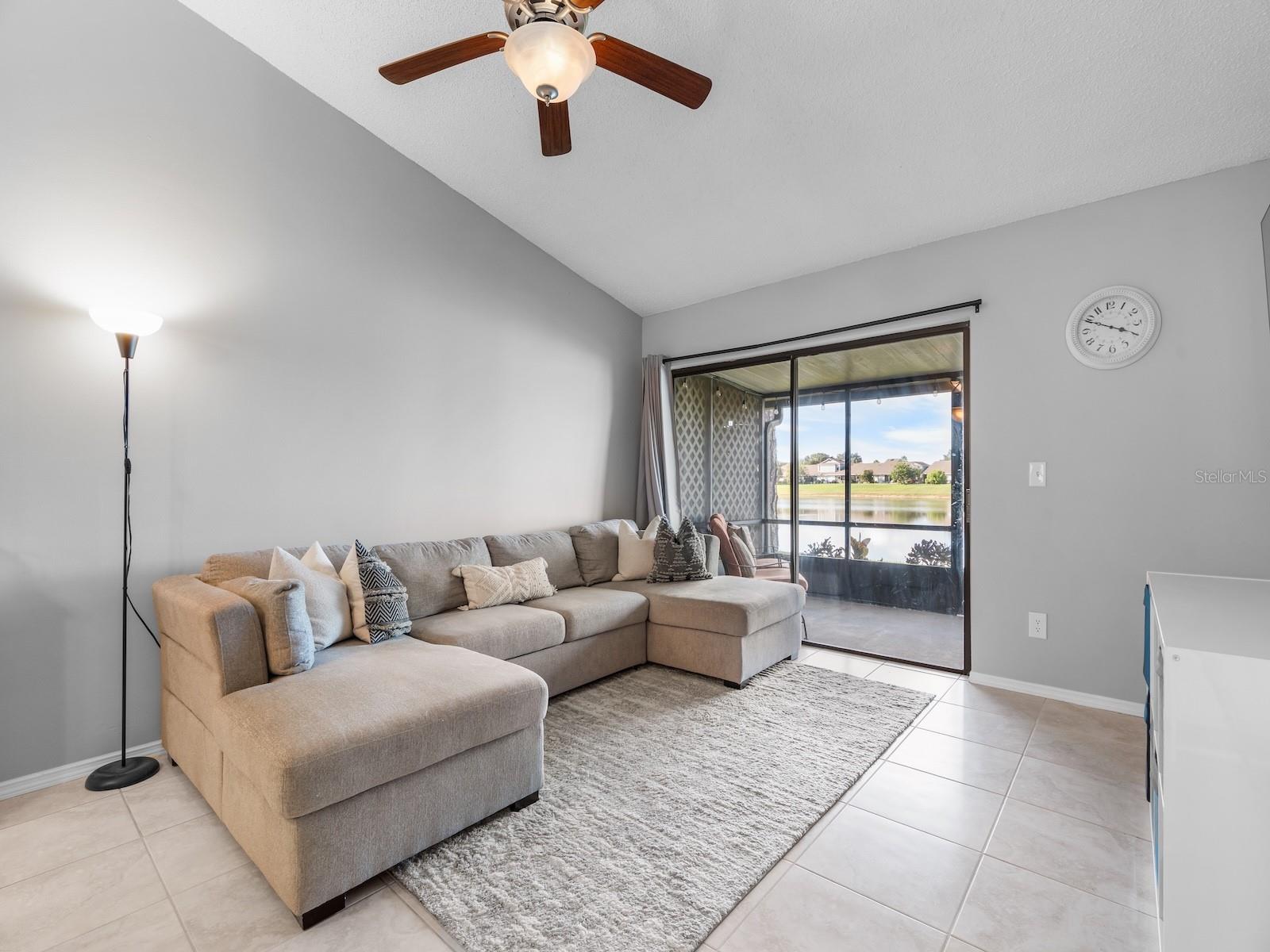 PINE ISLAND VILLAS AT BVL - Residential