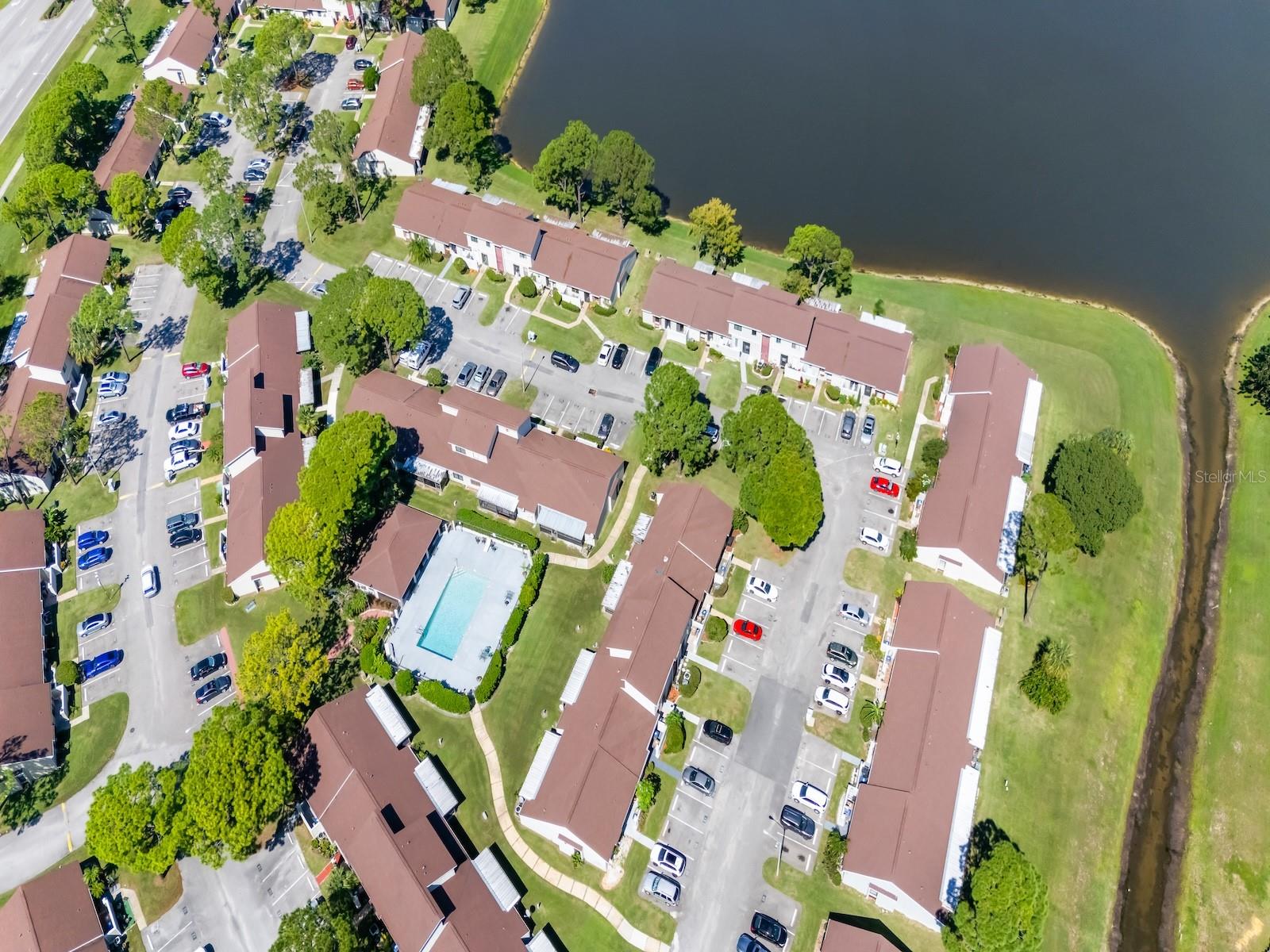 PINE ISLAND VILLAS AT BVL - Residential