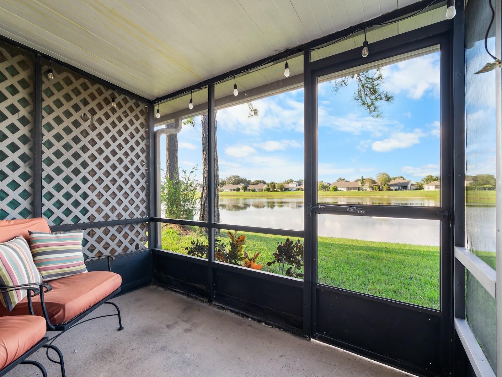PINE ISLAND VILLAS AT BVL - Residential