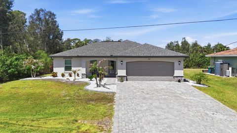 Photo of 6211 Tedder Street, Port Charlotte, FL 33981 (MLS # D6147247)