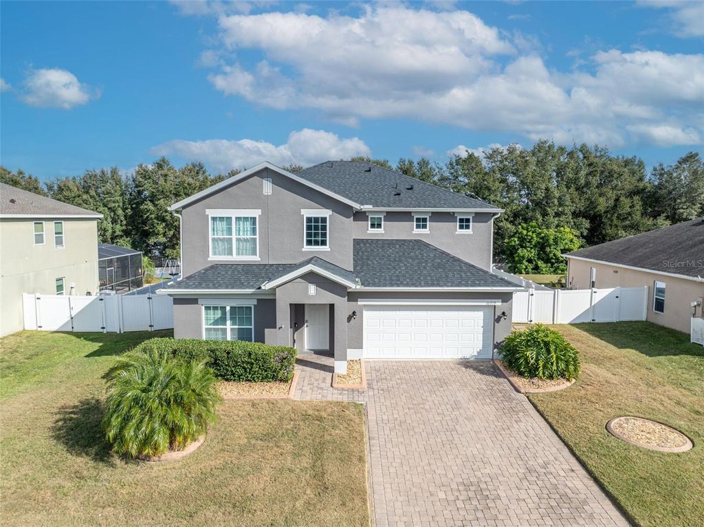Photo of 10219 Lenox Street, Clermont, FL 34711 (MLS # G5105144)