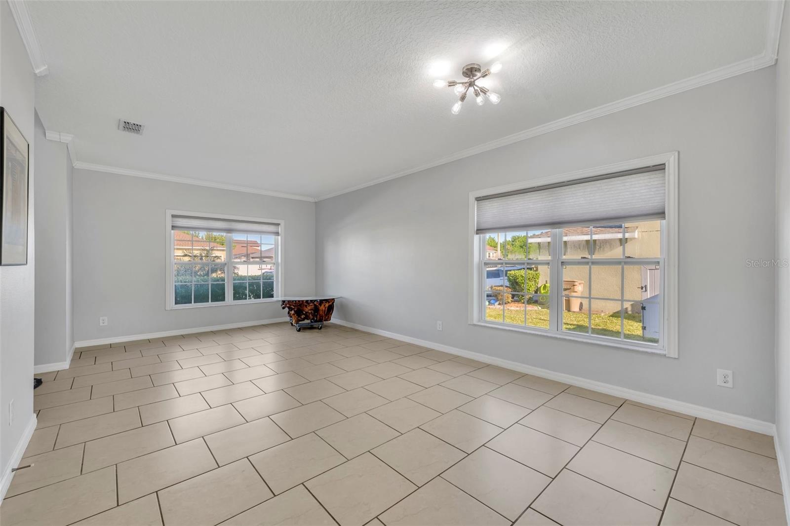 BARRINGTON ESTATES - Residential