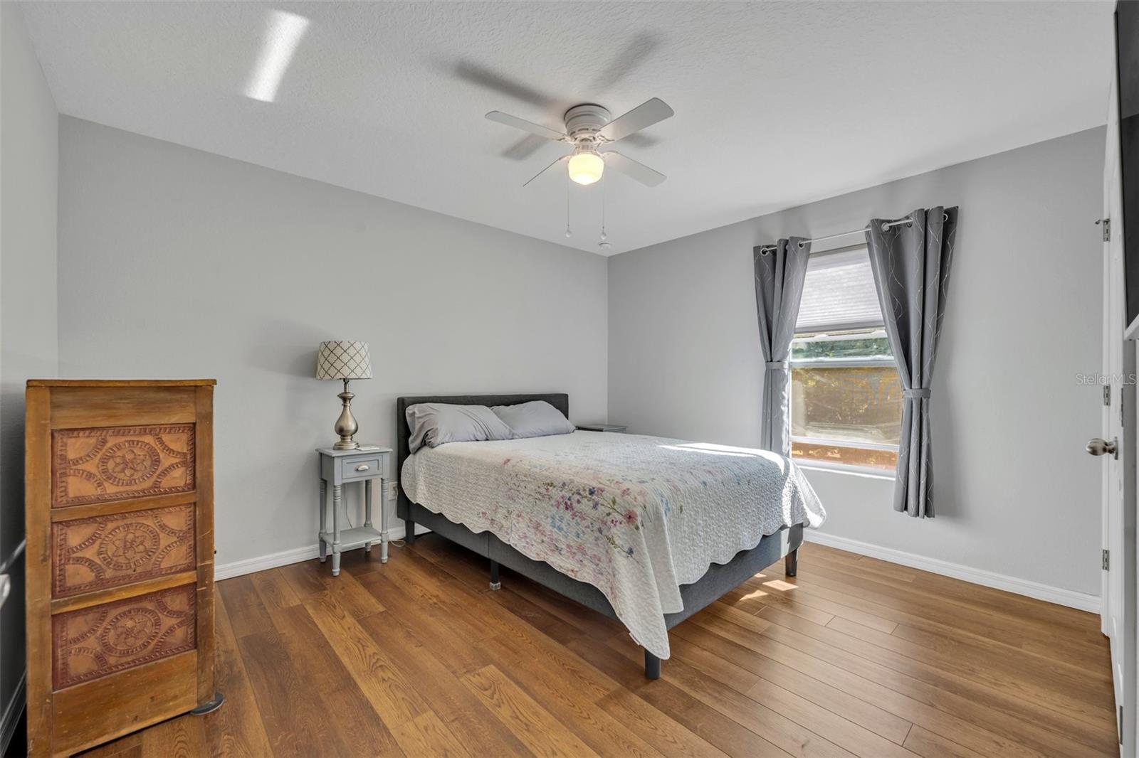 BARRINGTON ESTATES - Residential