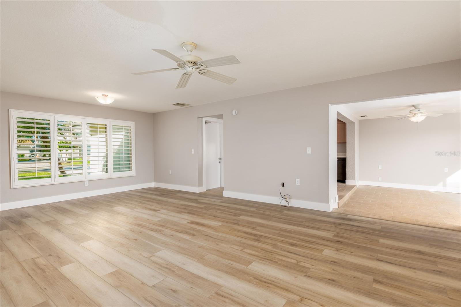 THREE PALMS POINT - Residential Lease