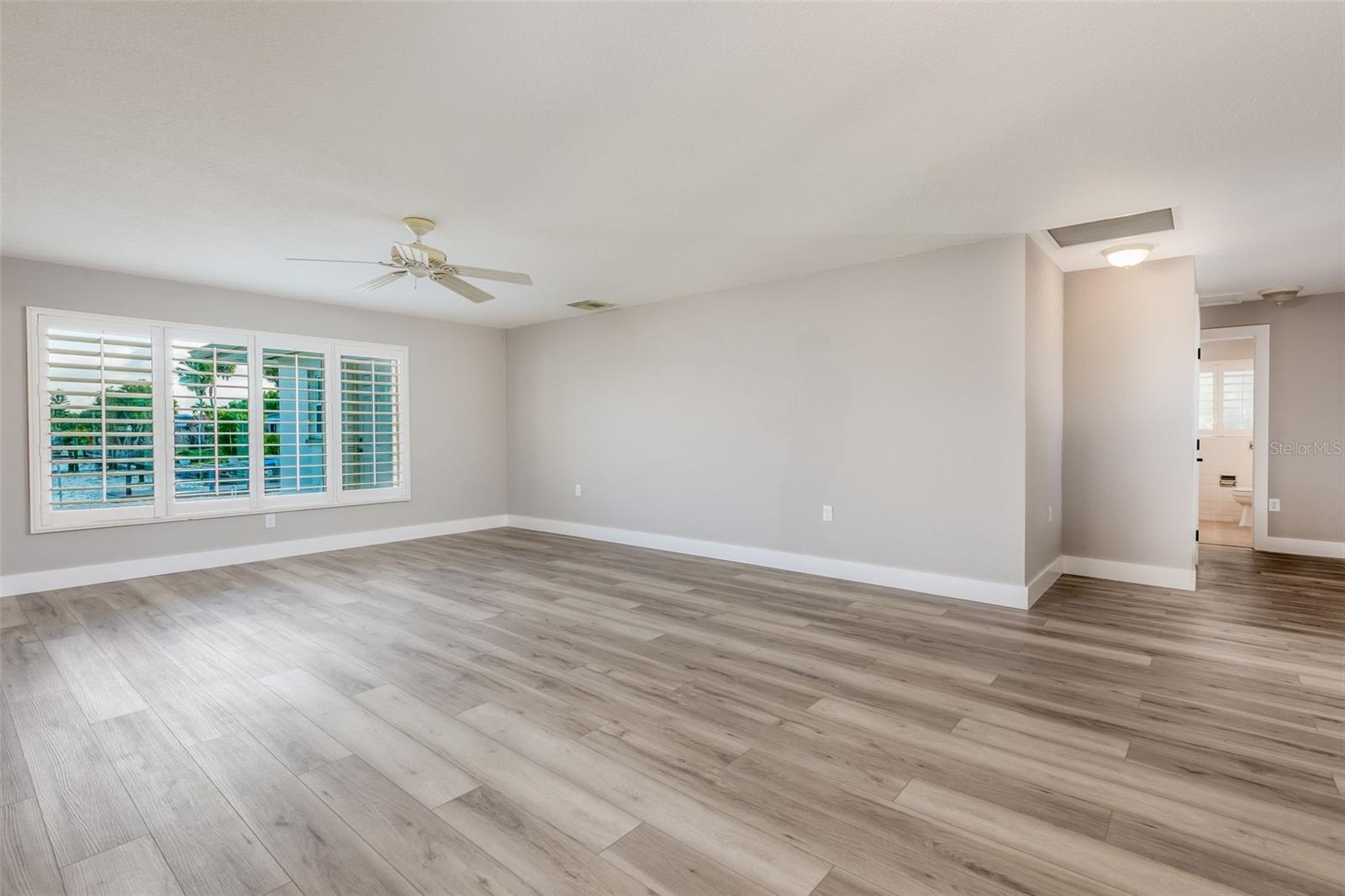 THREE PALMS POINT - Residential Lease