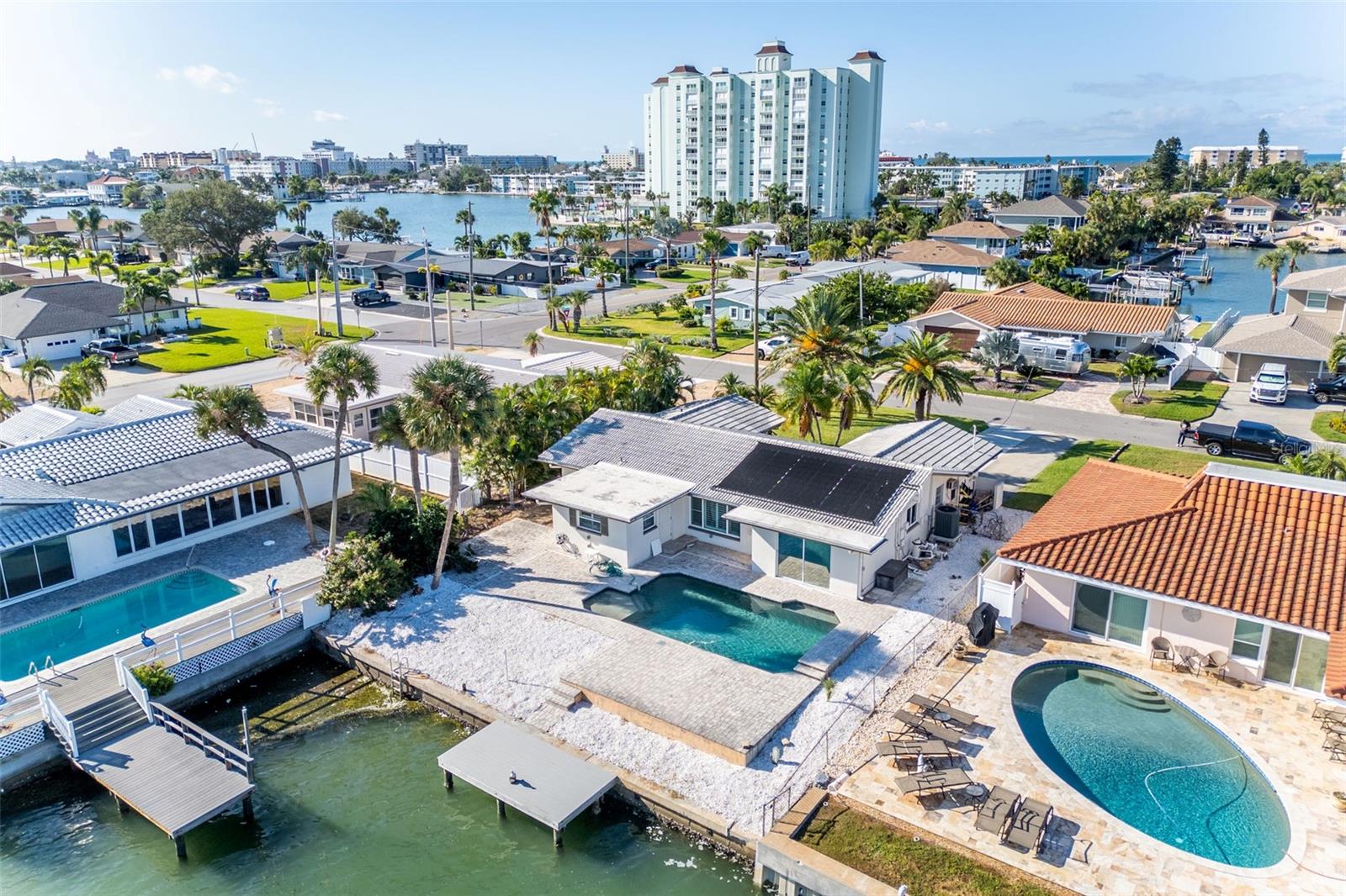 THREE PALMS POINT - Residential Lease