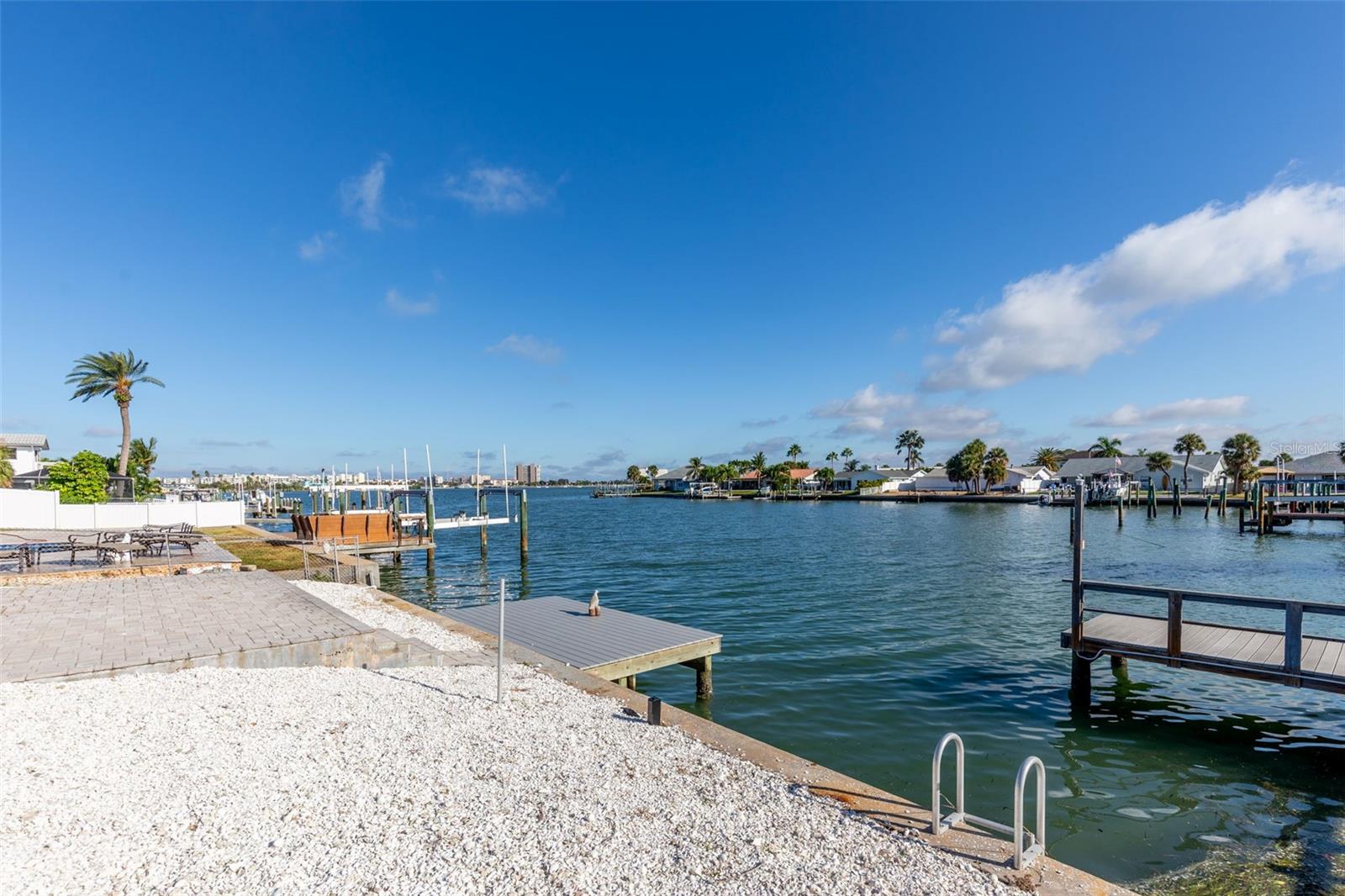 THREE PALMS POINT - Residential Lease