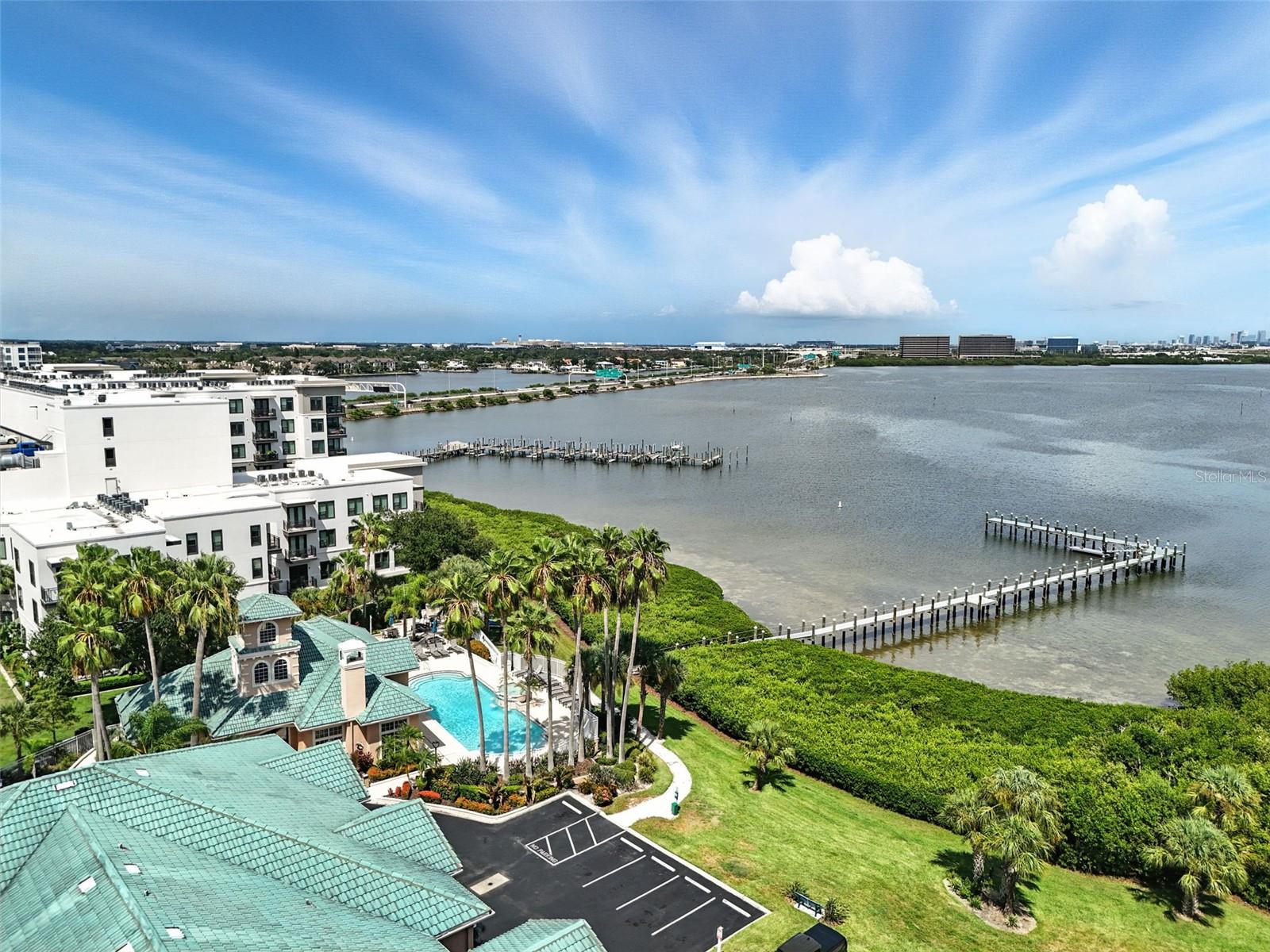 1103 BAY CLUB CIRCLE 1103