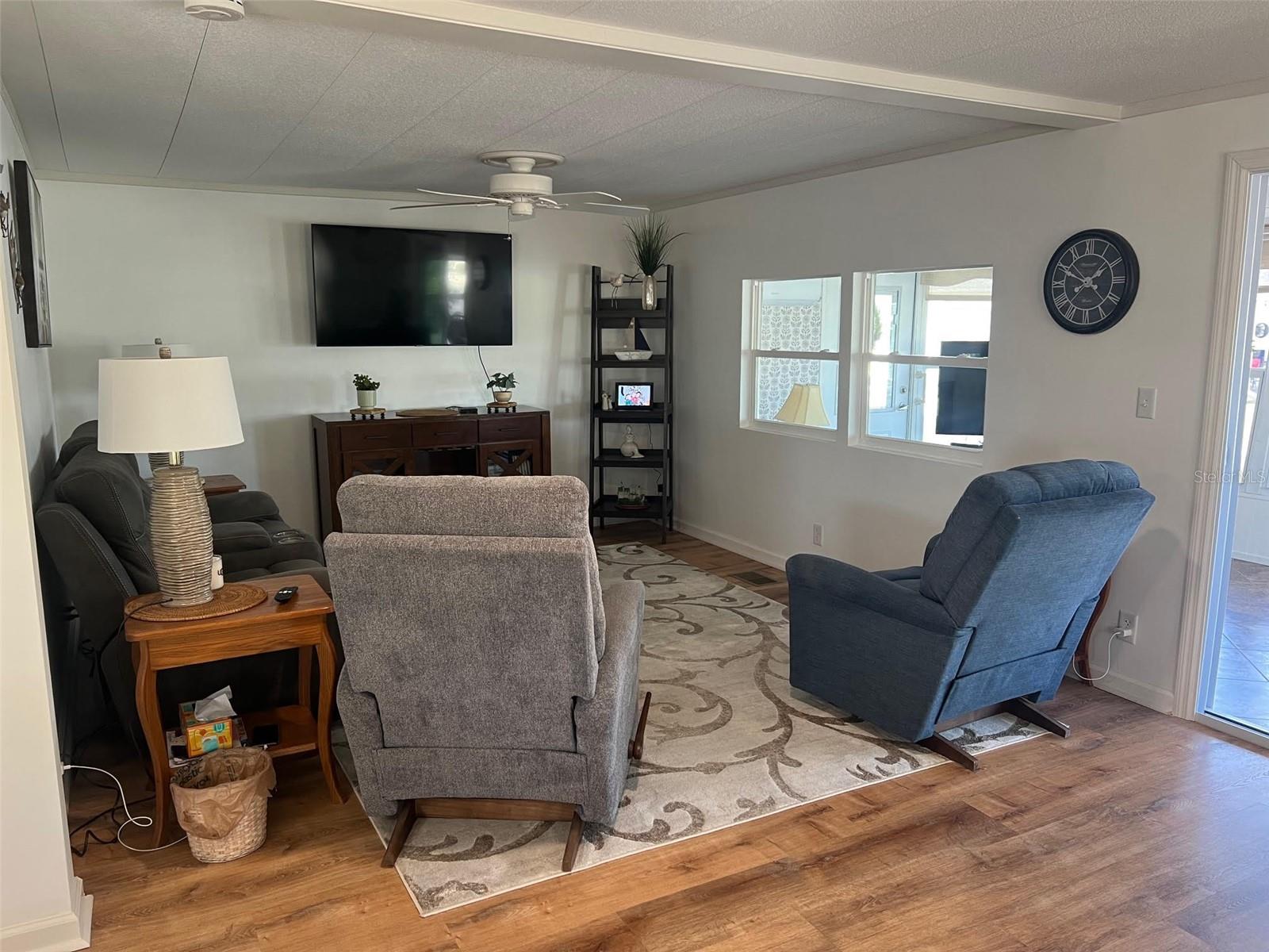 PALM HILL MOBILE HOME PARK UNREC - Residential