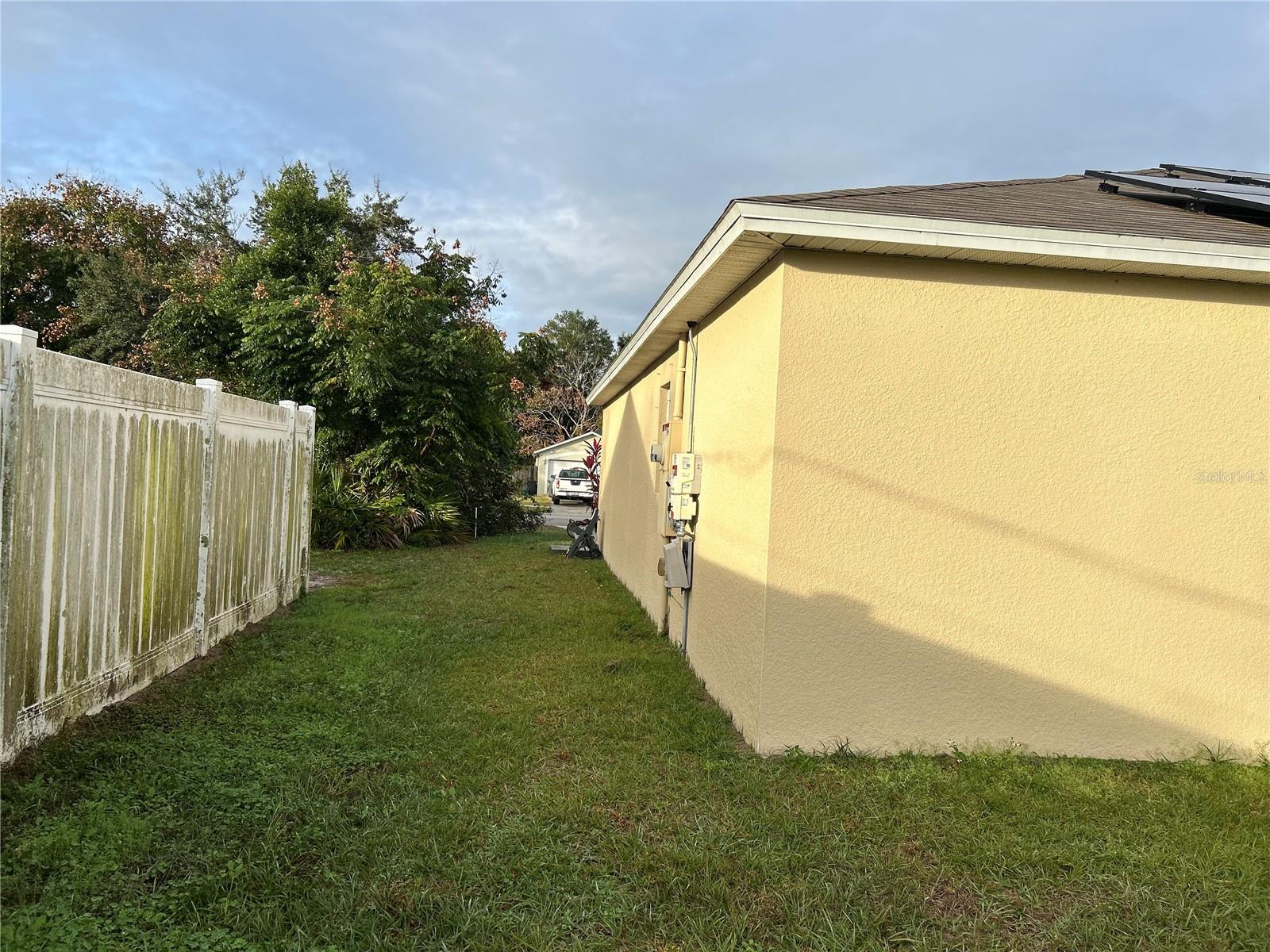 DELTONA LAKES UNIT 32 - Residential