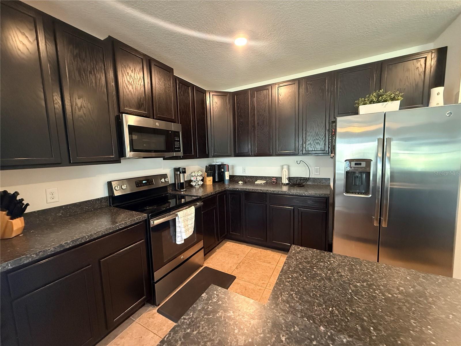 ESTATE C PH 1 - Residential