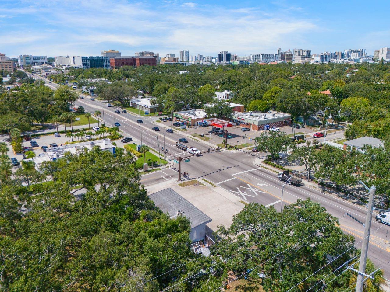 1000 N WASHINGTON BOULEVARD