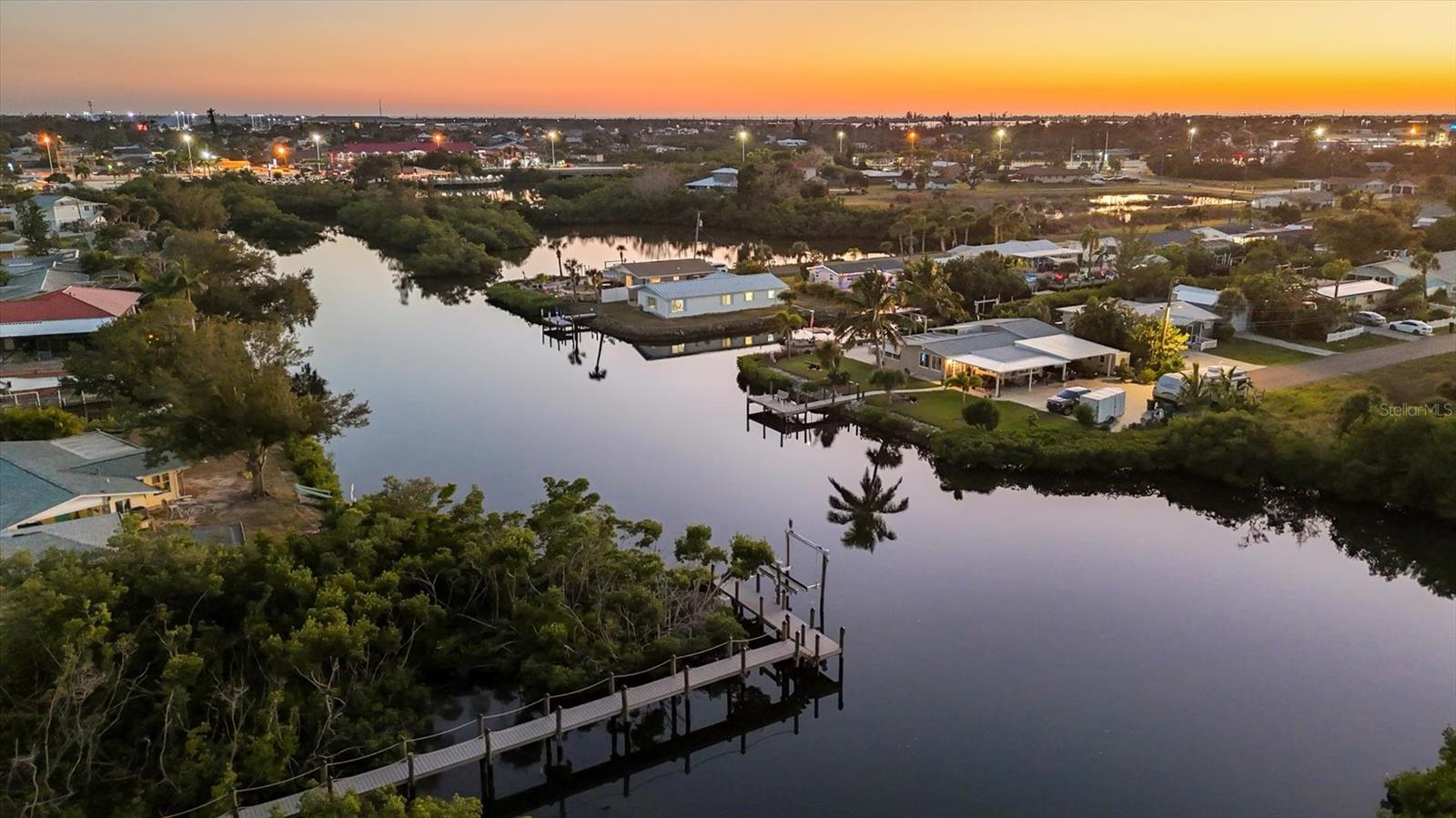 ENGLEWOOD GARDENS 04 02A - Residential
