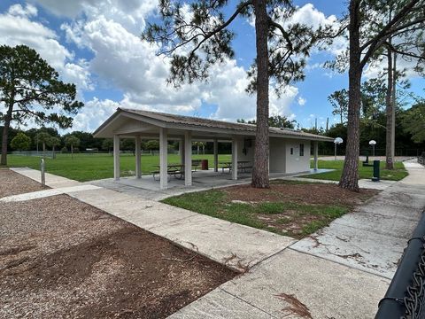 A home in TAMPA