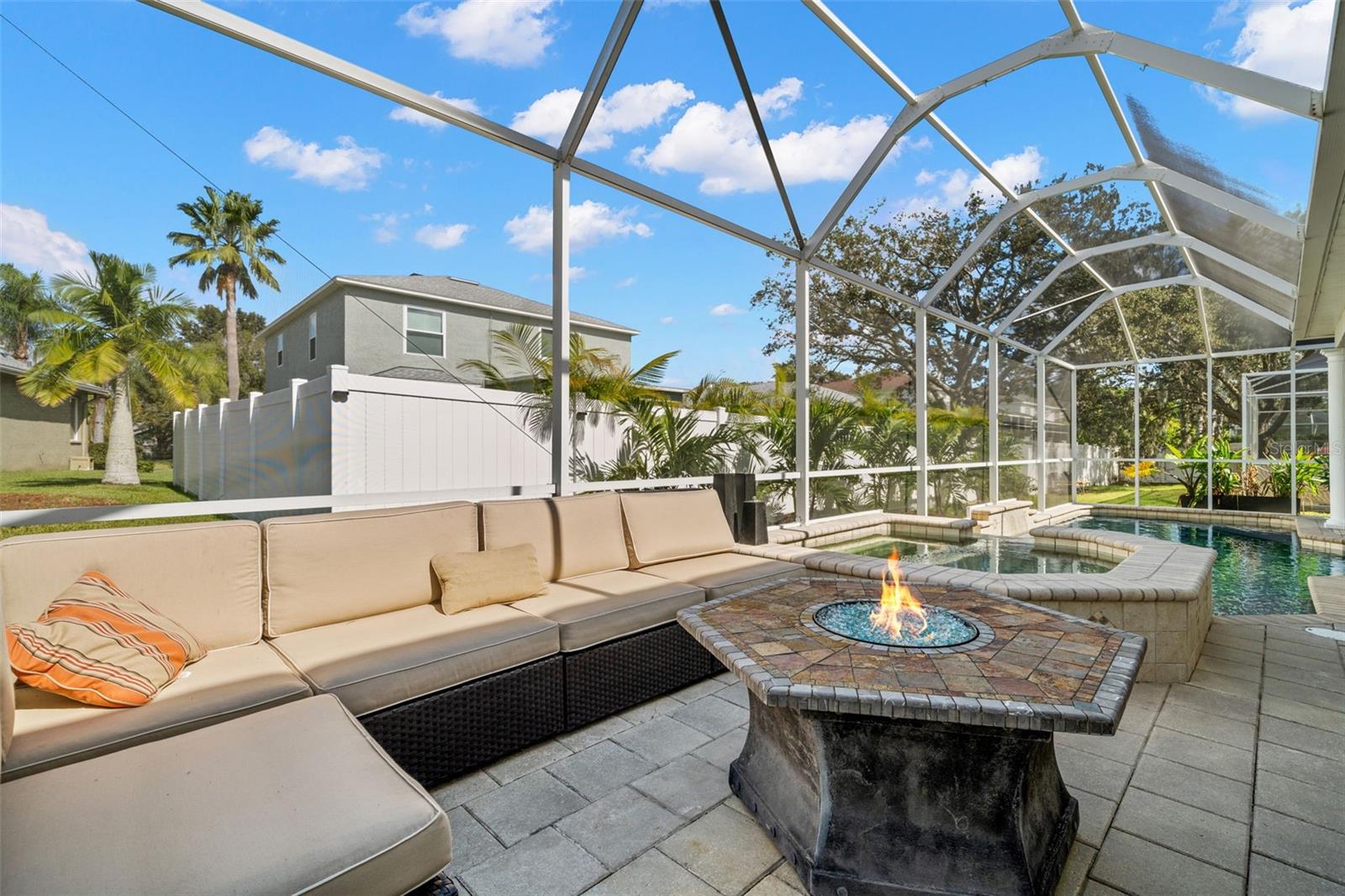WORTHINGTON - Residential