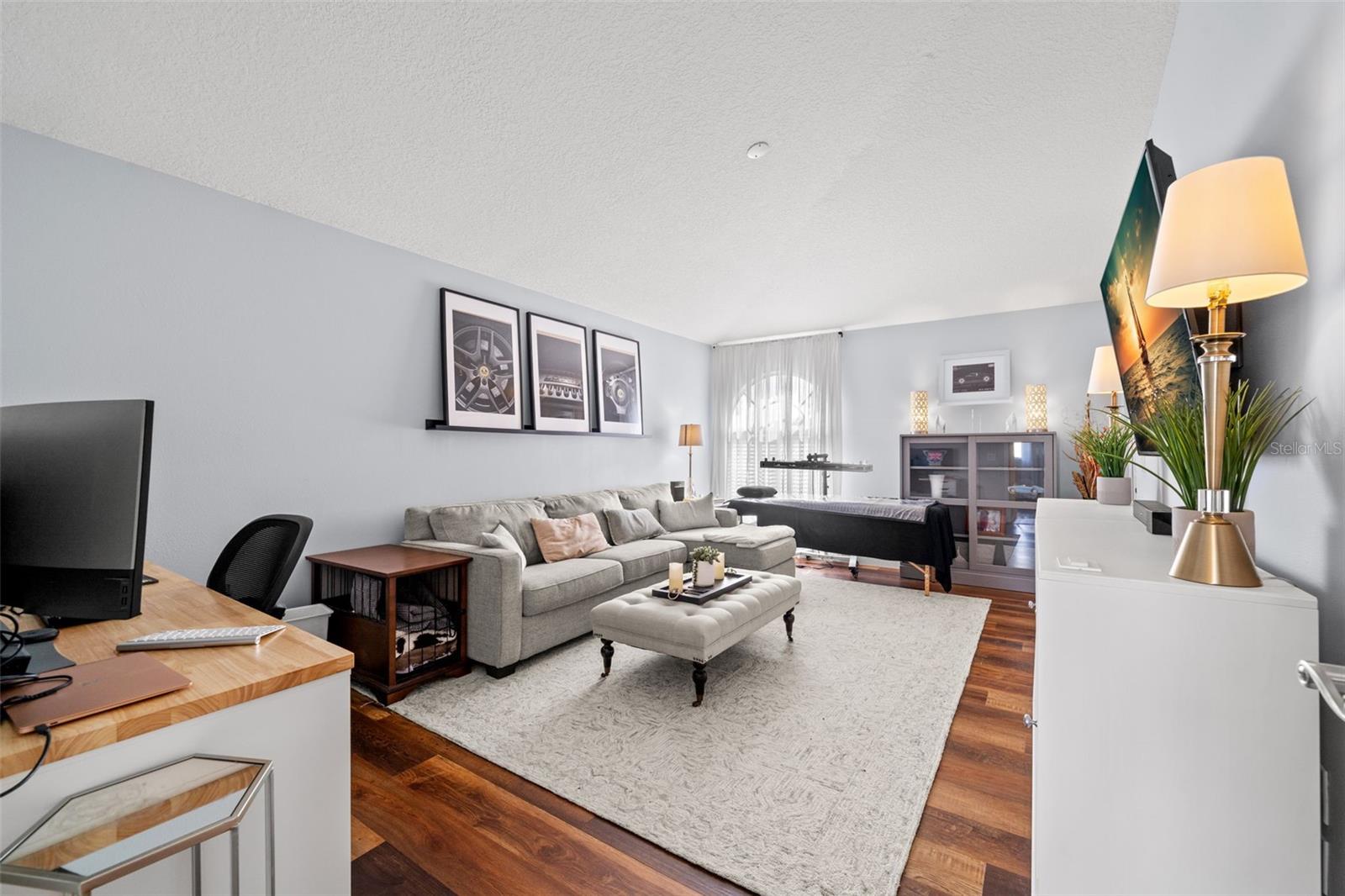 WORTHINGTON - Residential