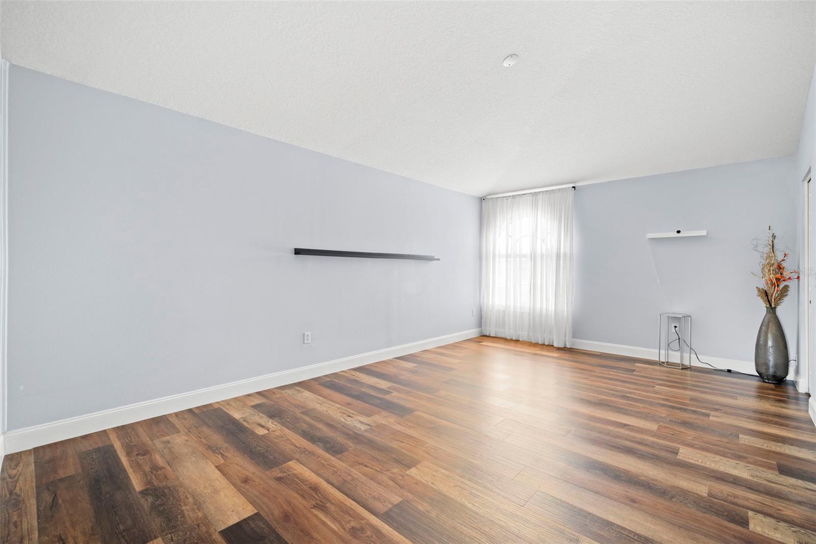 WORTHINGTON - Residential