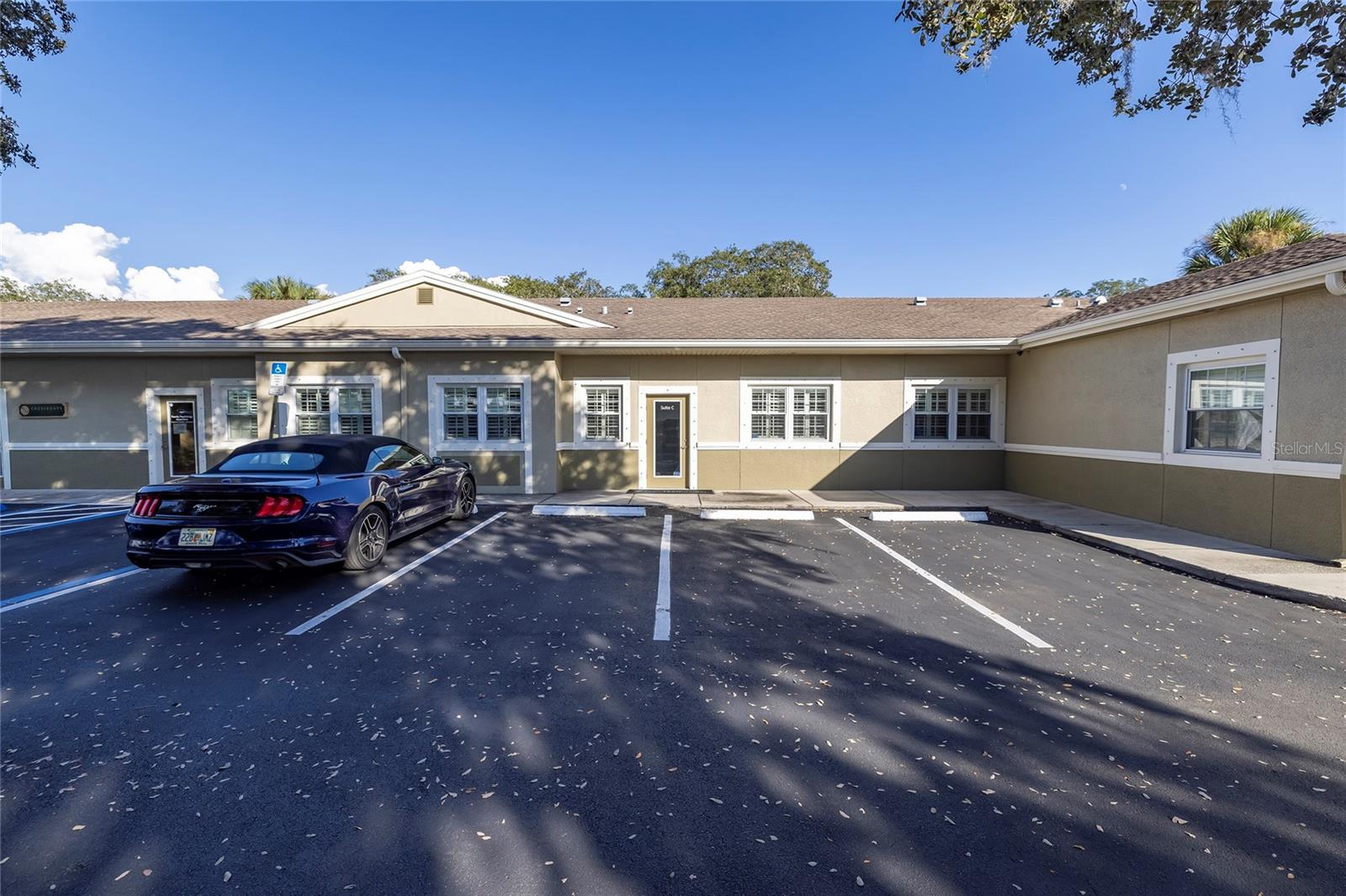 HARBOR OAKS OFFICE PARK CONDO - Residential Income
