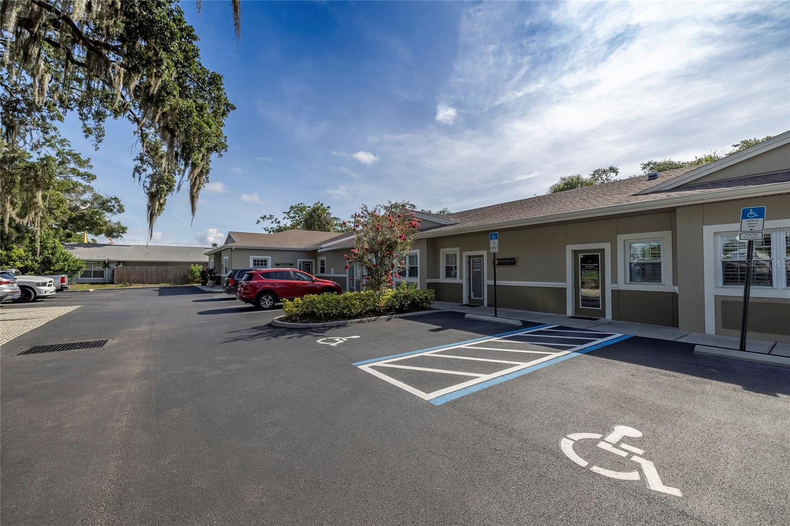 HARBOR OAKS OFFICE PARK CONDO - Residential Income