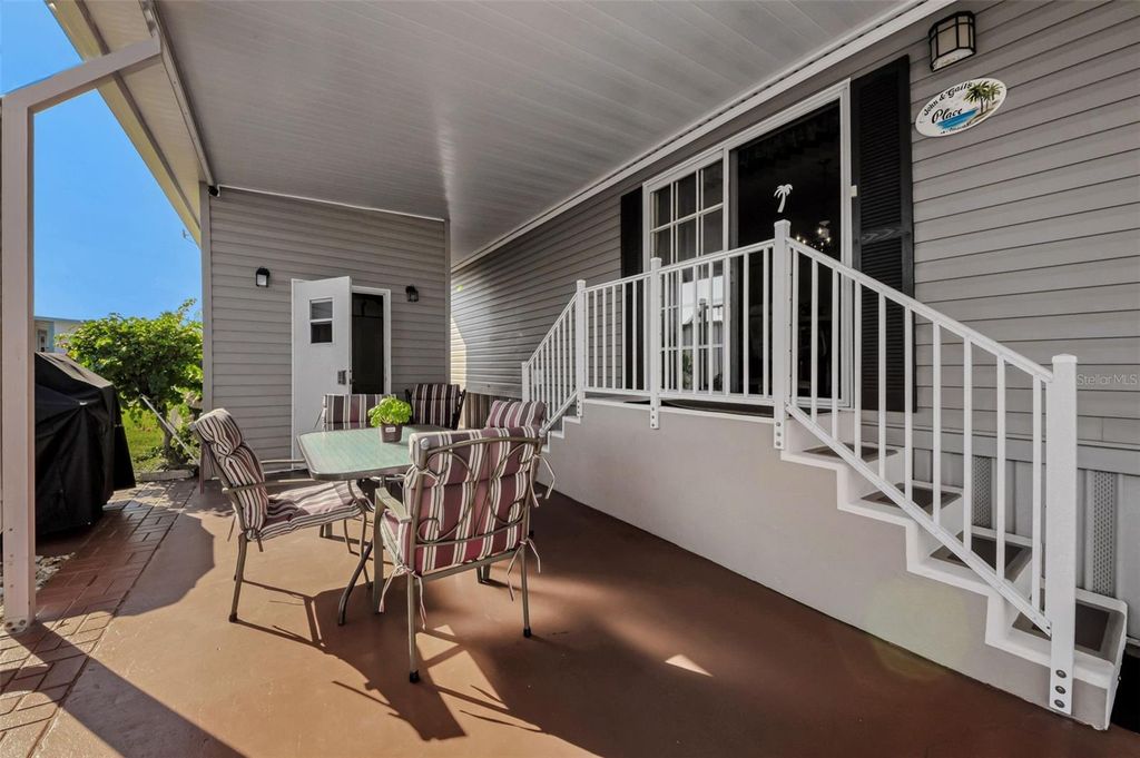 Photo of 78 Rachel Drive, Tarpon Springs, FL 34689 (MLS # TB8449934)