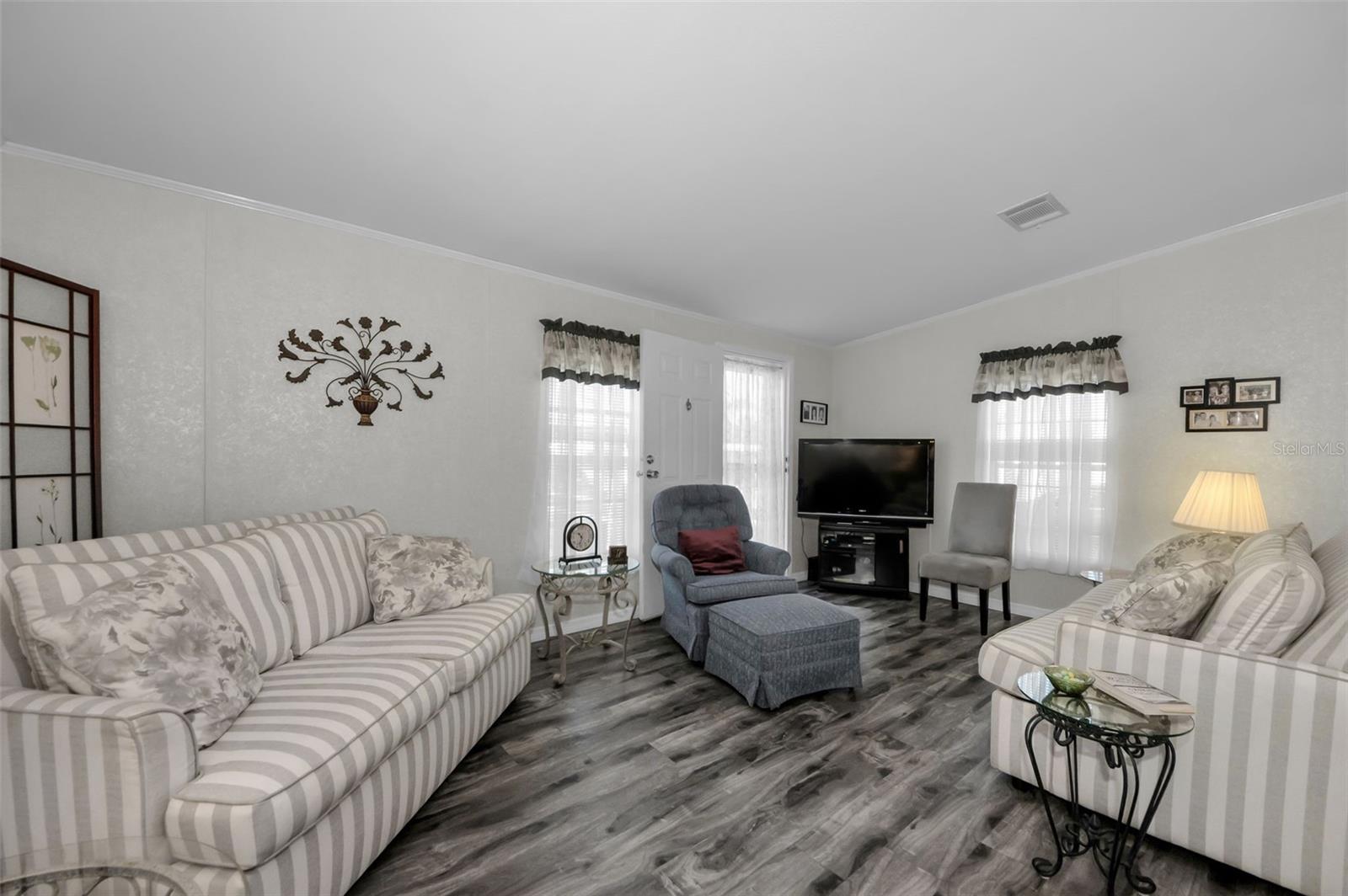 TARPON SHORES MOBILE HOME VILLAGE UNREC - Residential