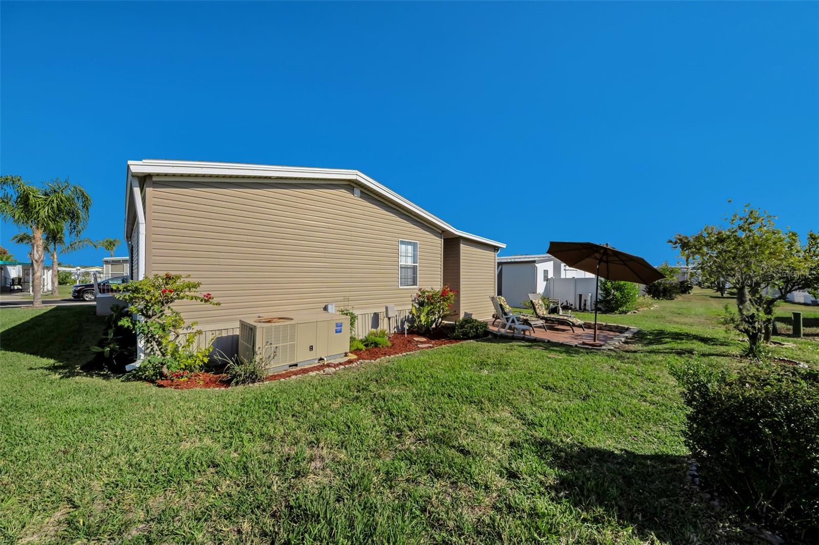 TARPON SHORES MOBILE HOME VILLAGE UNREC - Residential