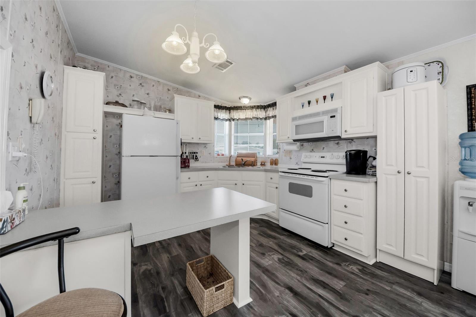 TARPON SHORES MOBILE HOME VILLAGE UNREC - Residential