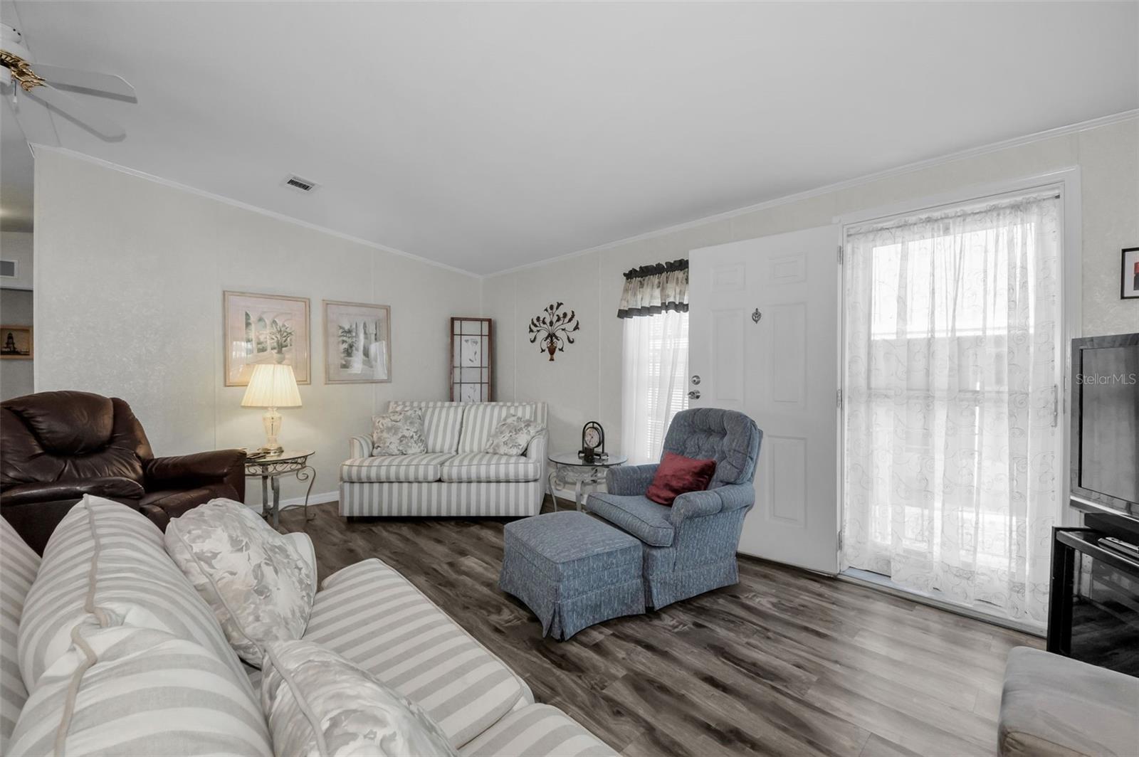 TARPON SHORES MOBILE HOME VILLAGE UNREC - Residential