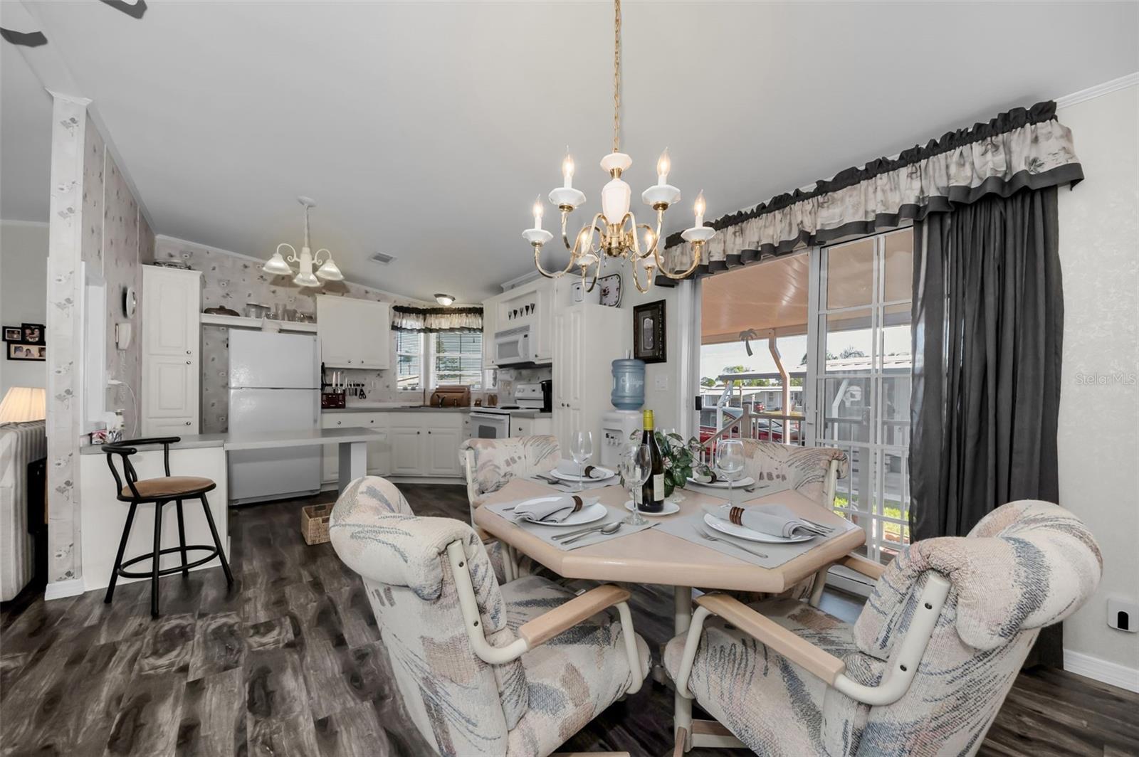 TARPON SHORES MOBILE HOME VILLAGE UNREC - Residential