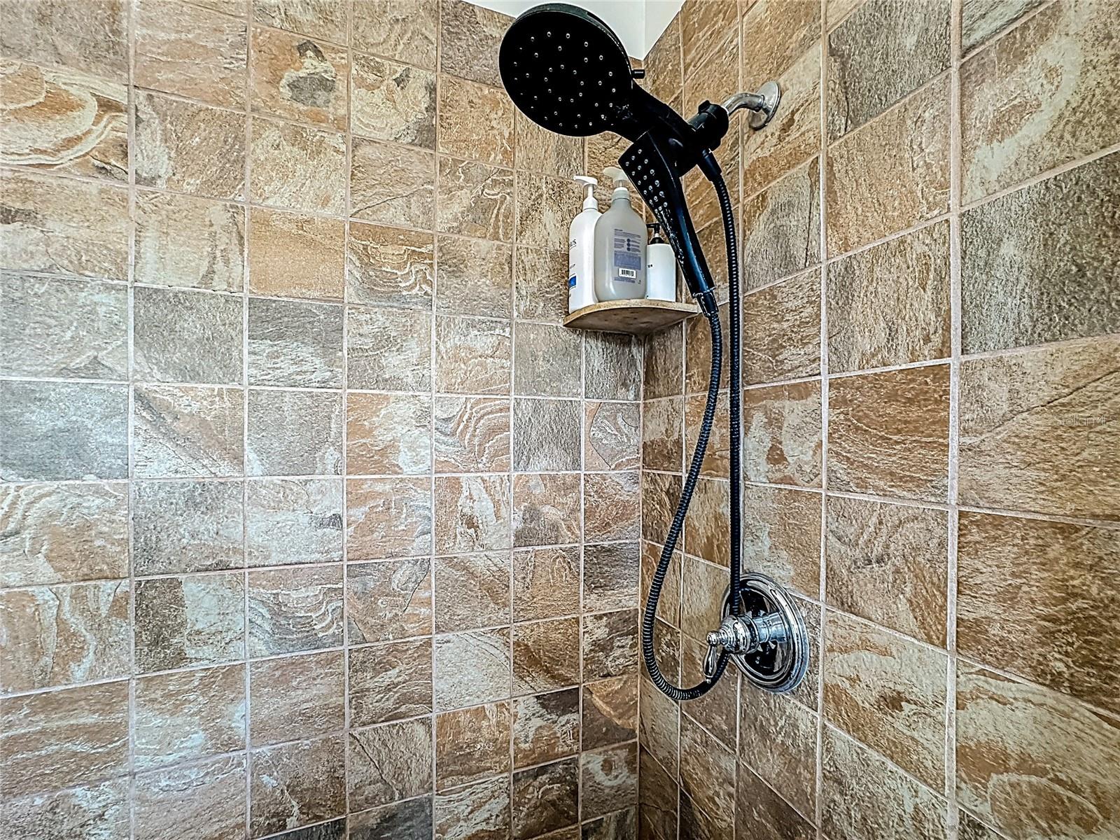 DANIELS LNDG A-J - Residential