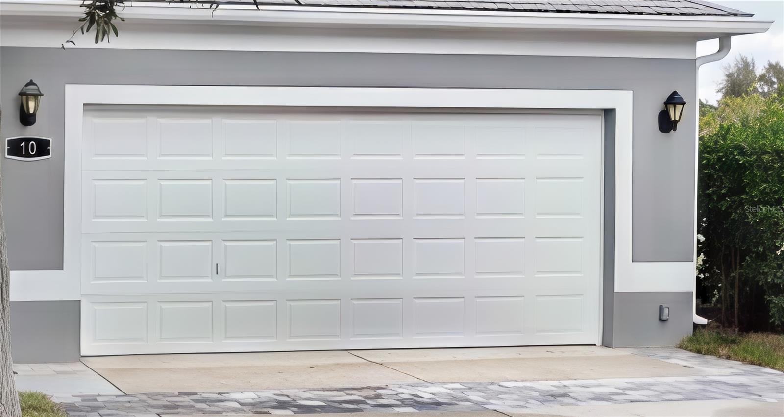 LINKSIDE GRAND HAVEN - Residential