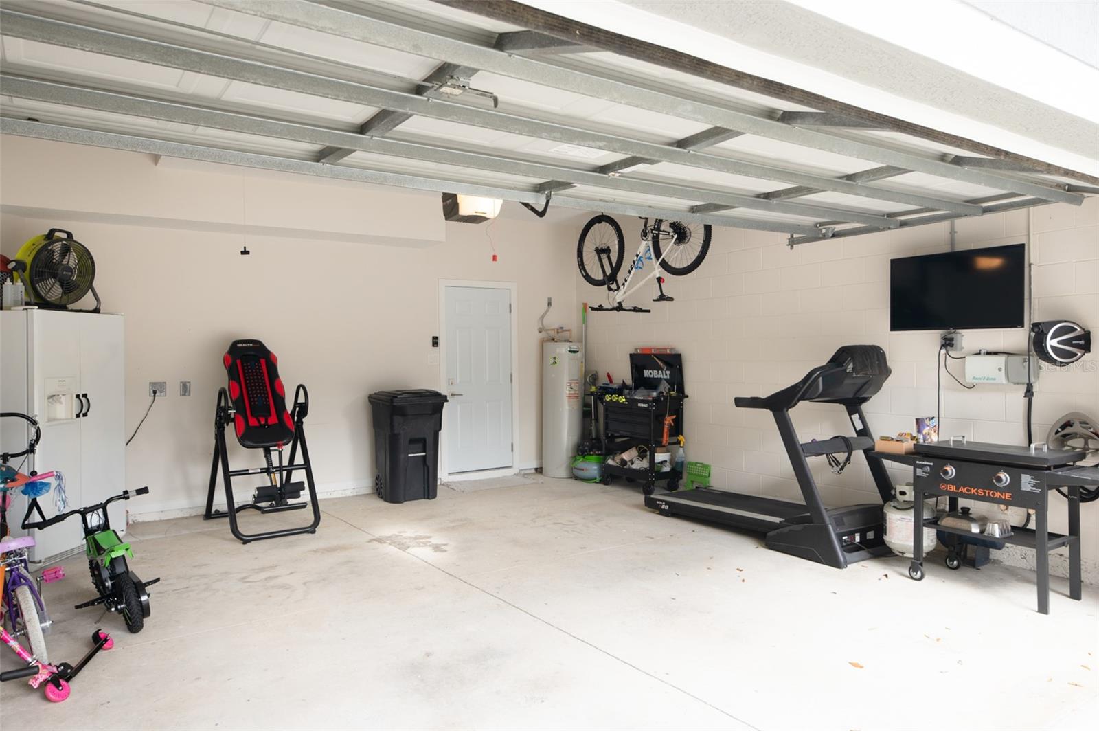 LINKSIDE GRAND HAVEN - Residential