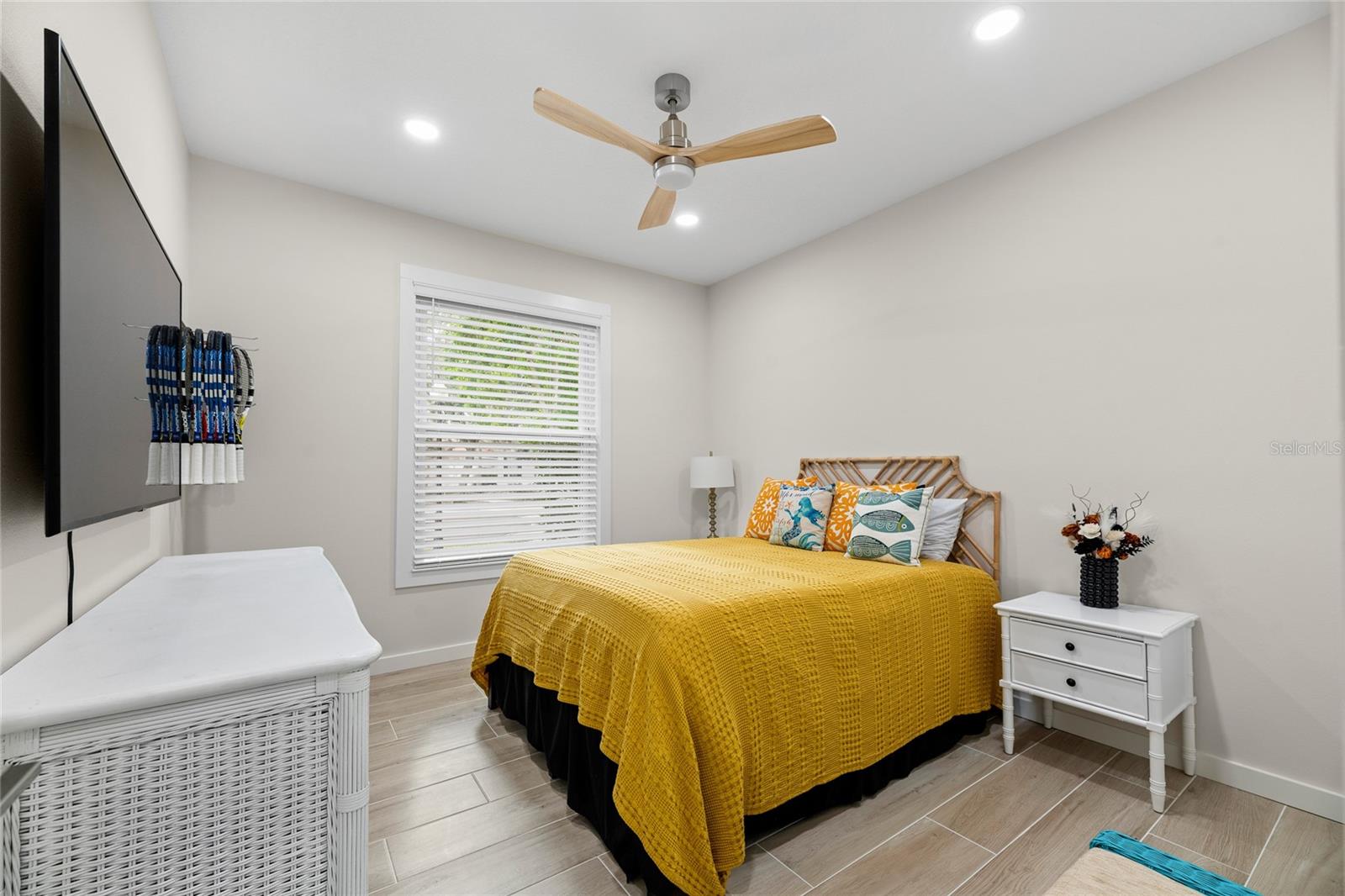 LINKSIDE GRAND HAVEN - Residential