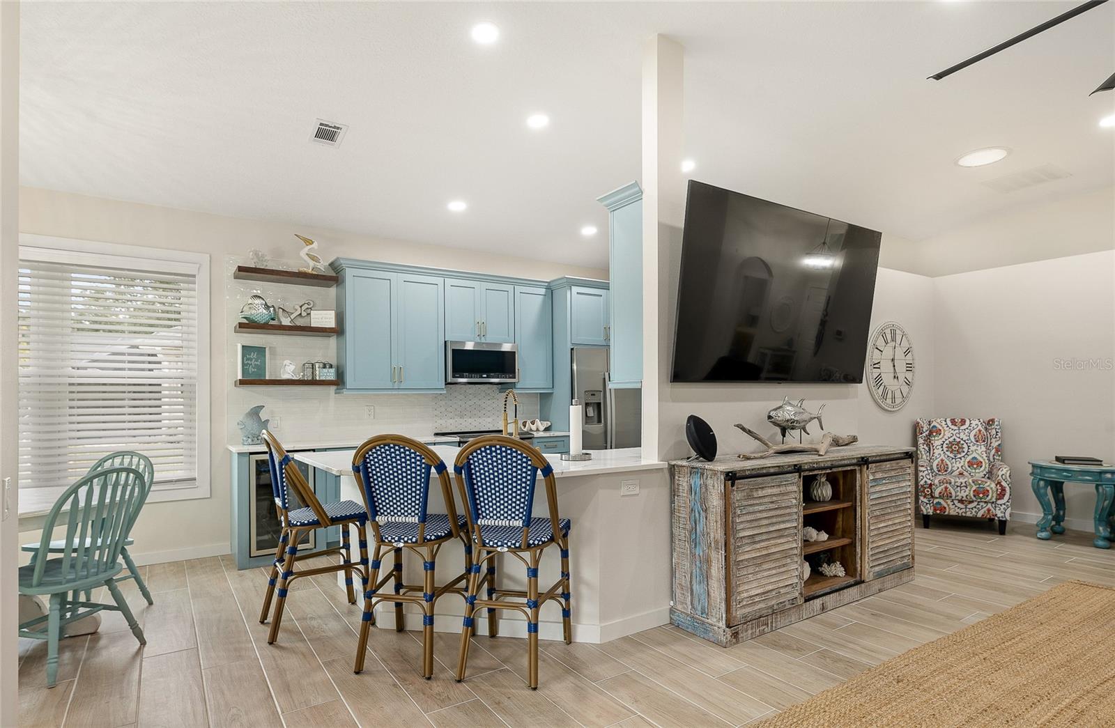 LINKSIDE GRAND HAVEN - Residential