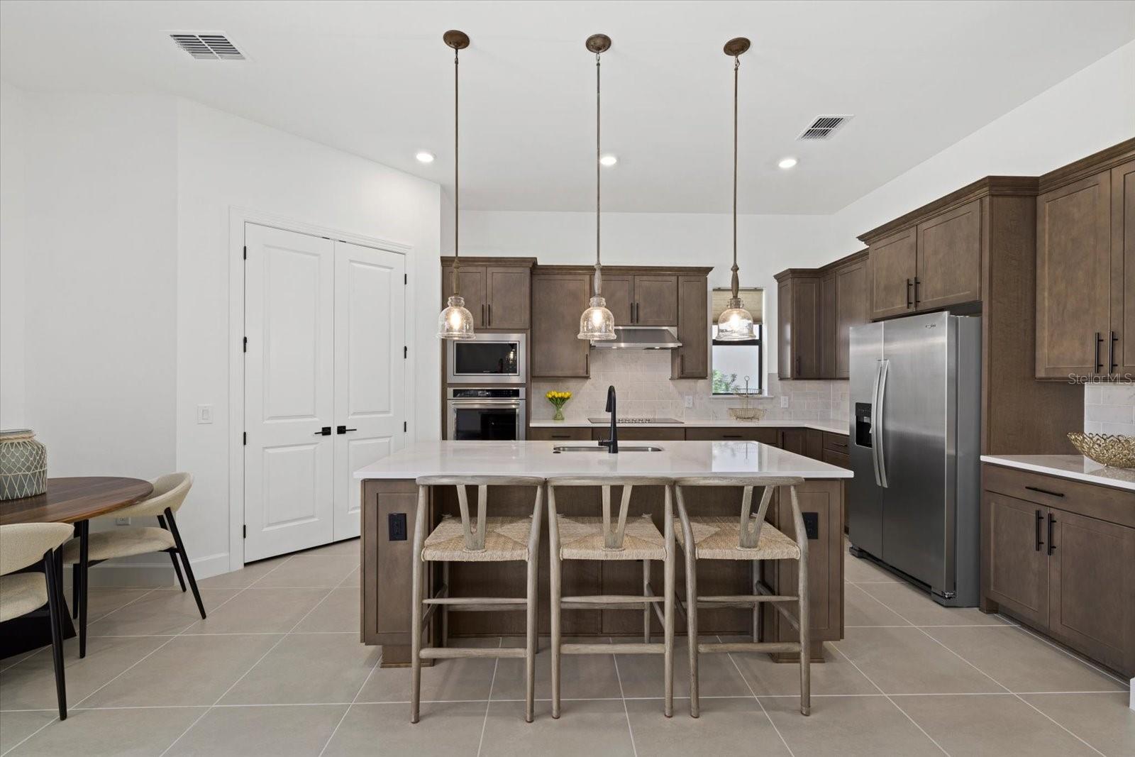 SAPPHIRE POINT PH IIIA - Residential