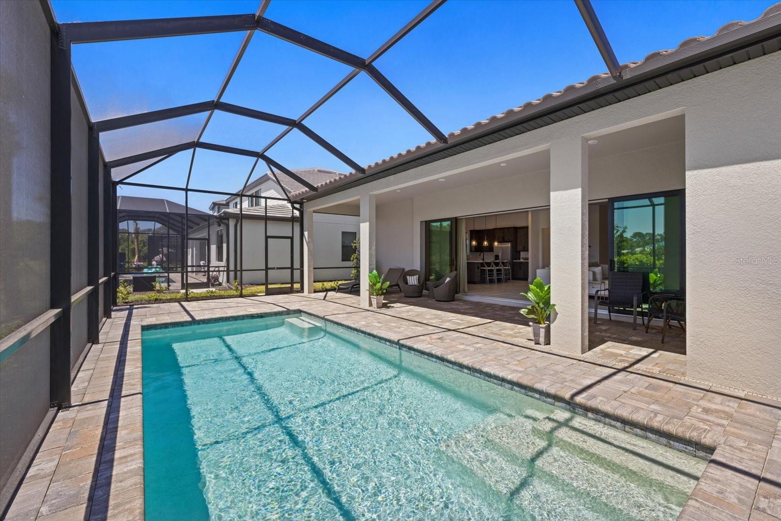 SAPPHIRE POINT PH IIIA - Residential