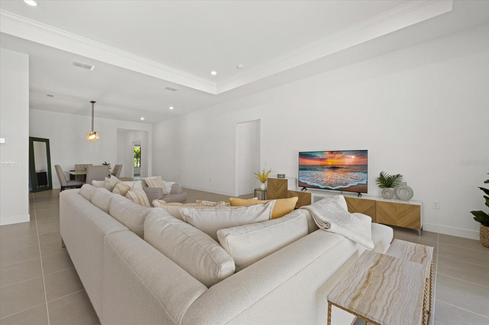 SAPPHIRE POINT PH IIIA - Residential
