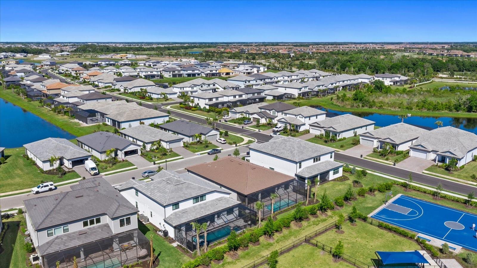 SAPPHIRE POINT PH IIIA - Residential