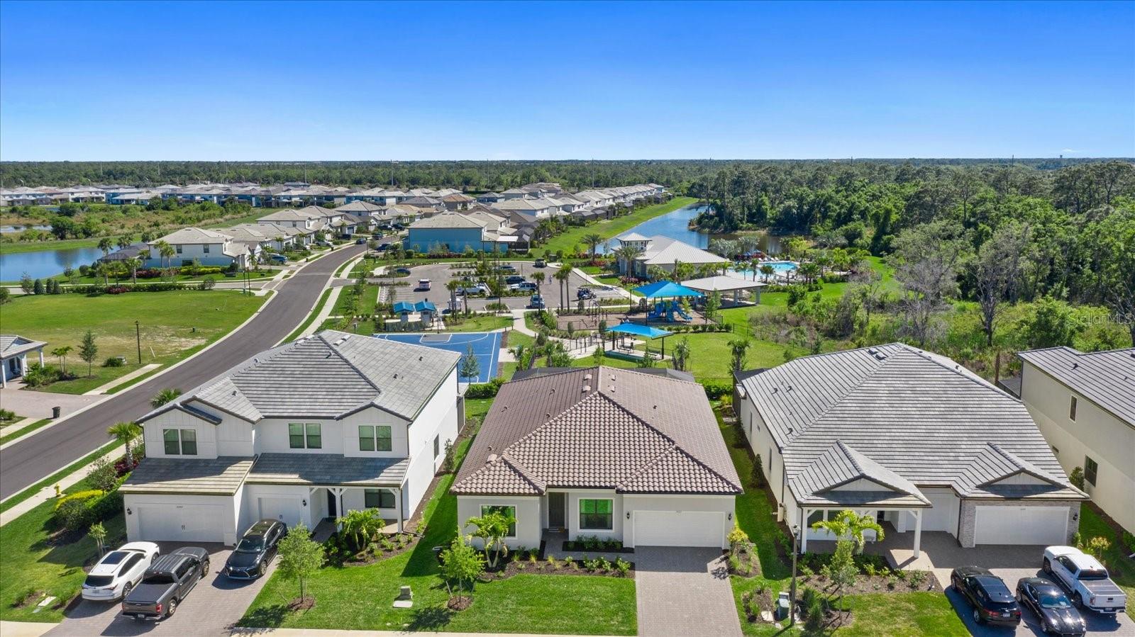 SAPPHIRE POINT PH IIIA - Residential