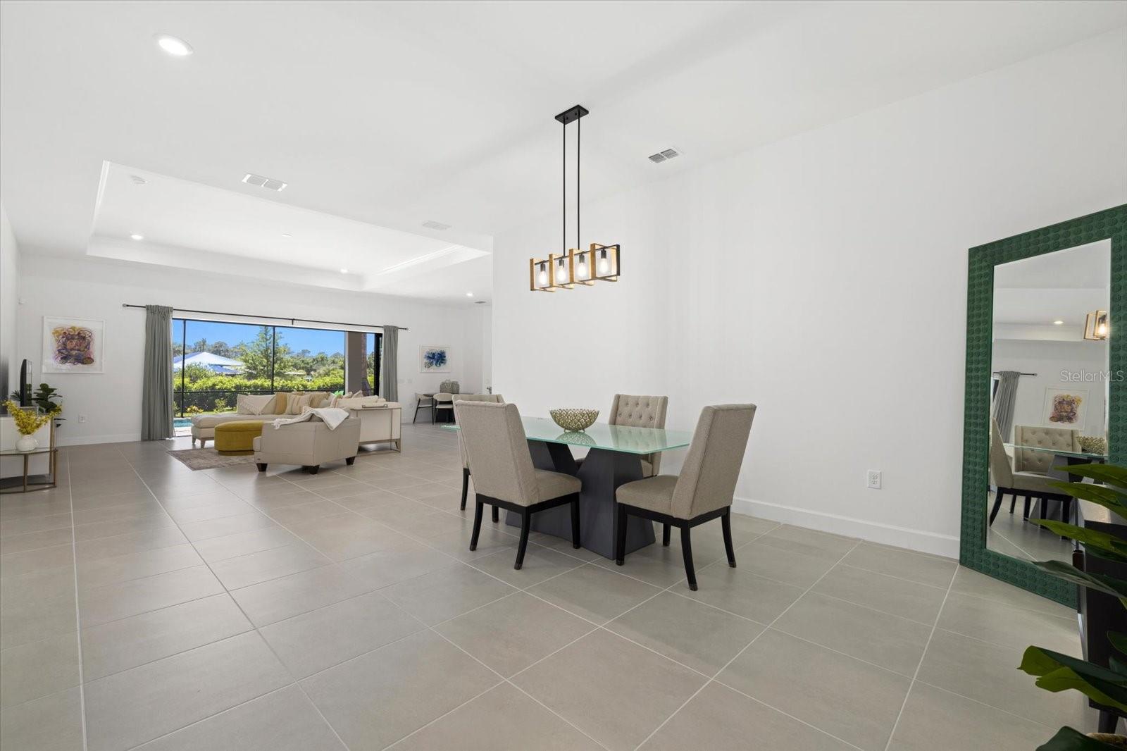 16211 HIDDEN OAK LOOP