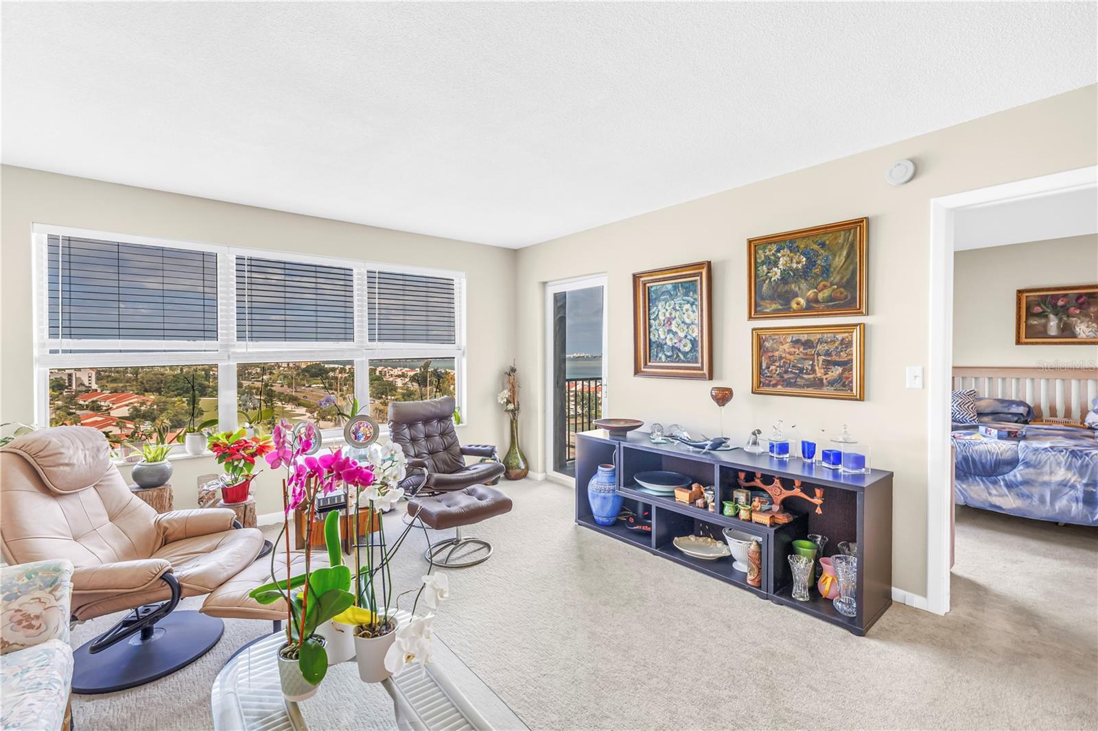 BAYWAY ISLES POINT BRITTANY FIVE - Residential