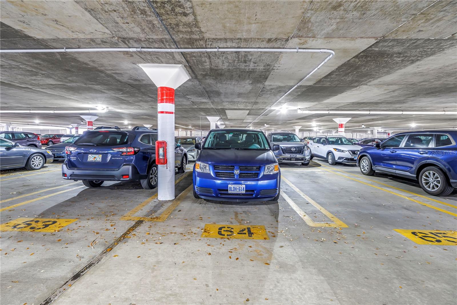 BAYWAY ISLES POINT BRITTANY FIVE - Residential