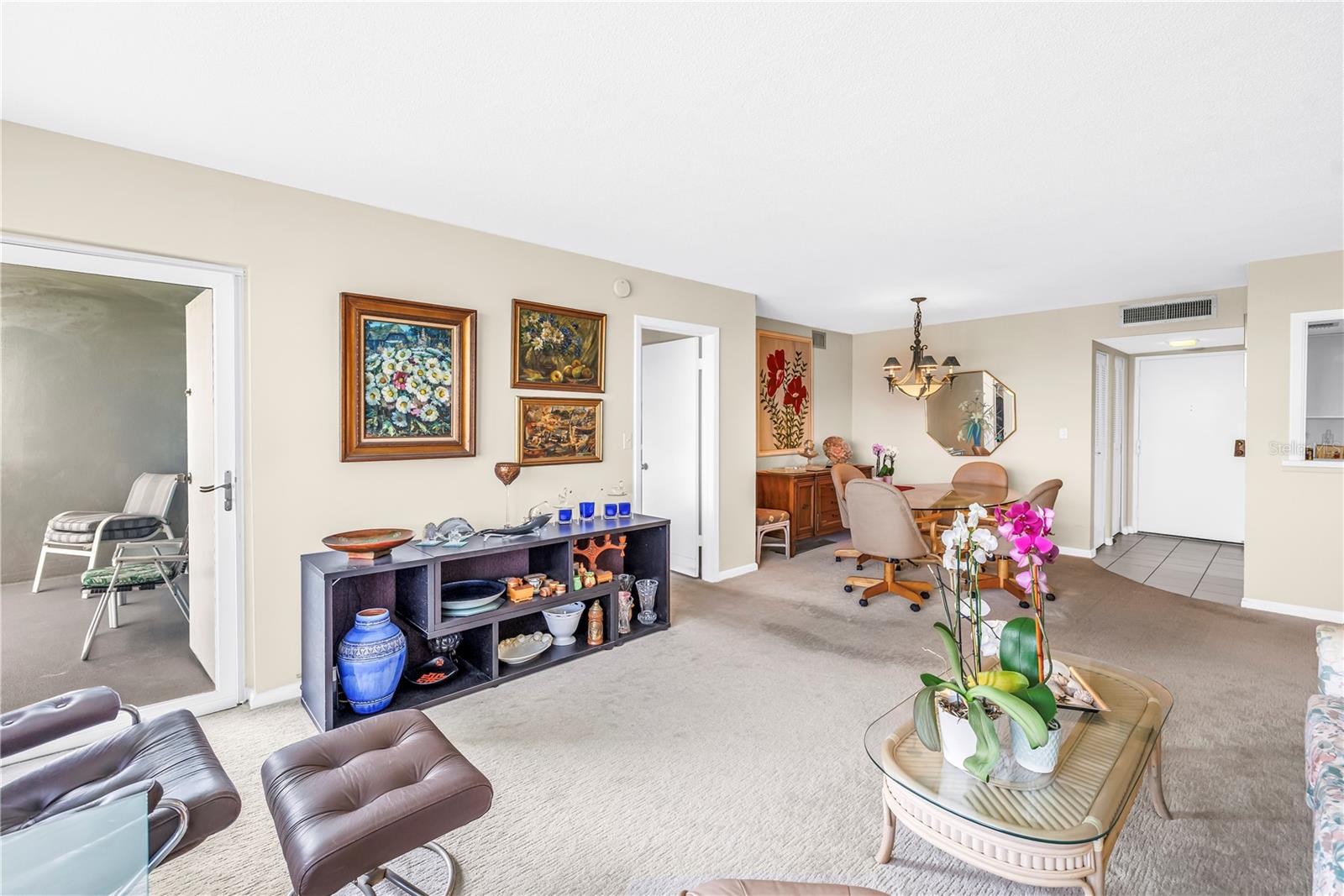 BAYWAY ISLES POINT BRITTANY FIVE - Residential